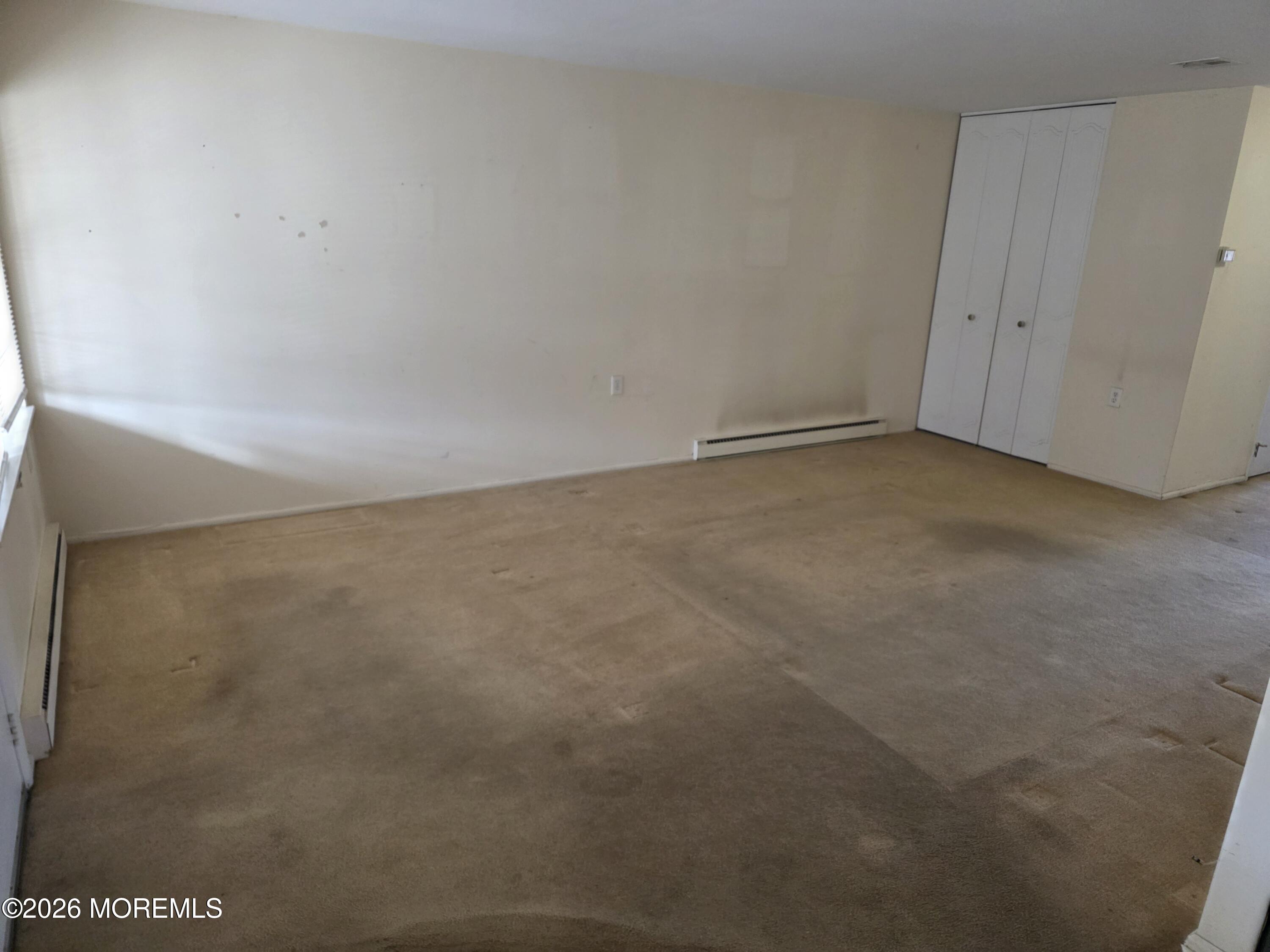 316 Coventry Court E