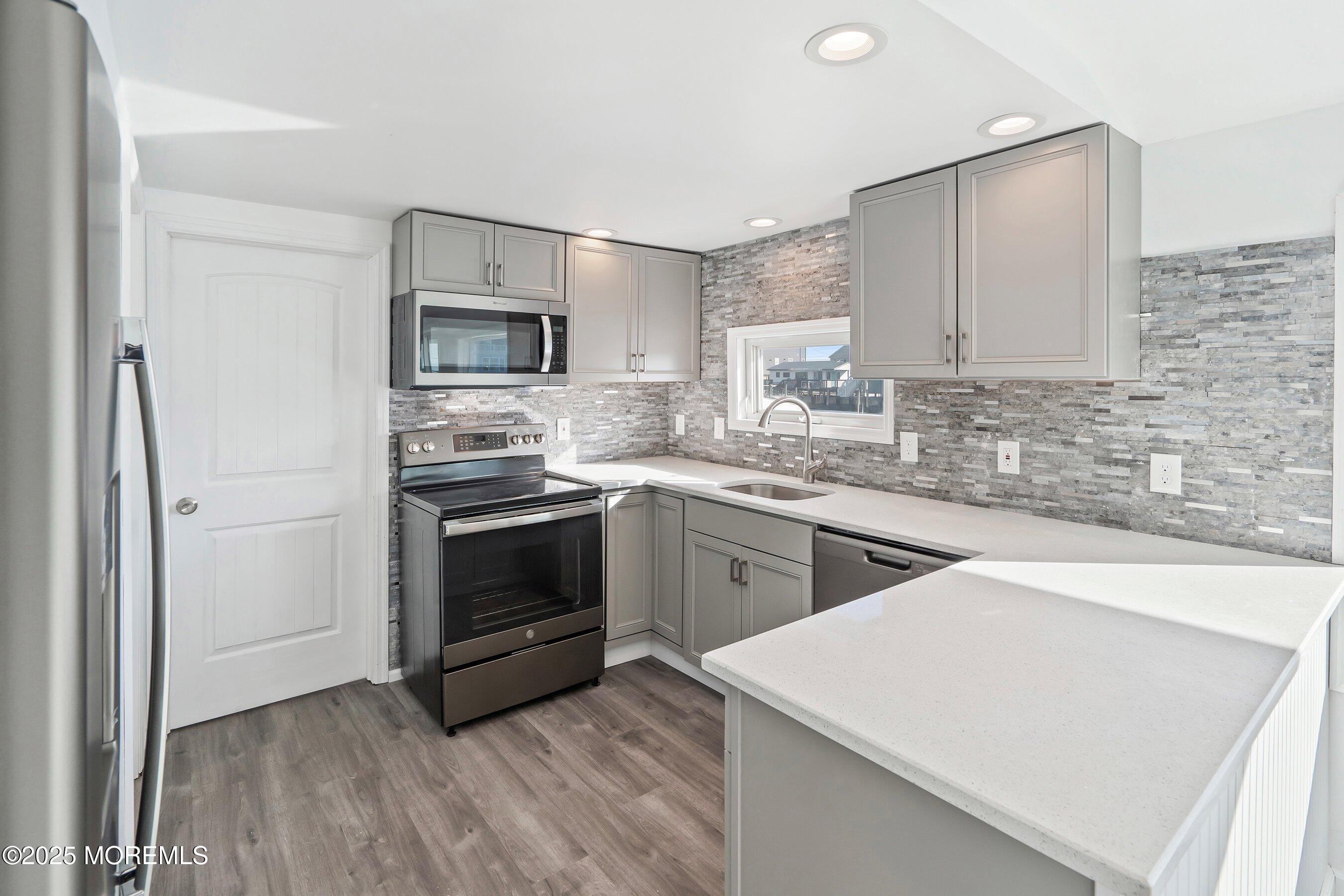 202 Heron Road, Tuckerton, New Jersey image 12