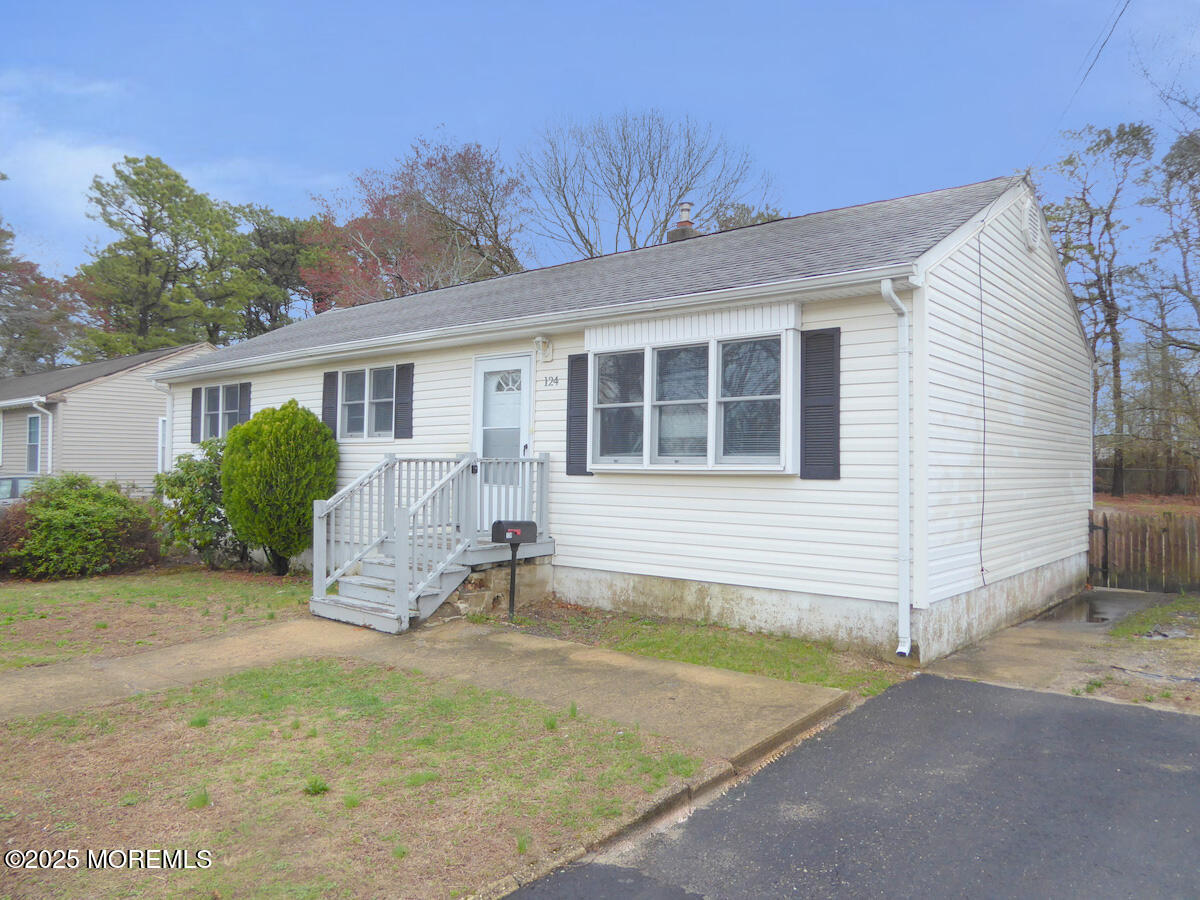 124 Coral Drive, Brick, New Jersey image 23