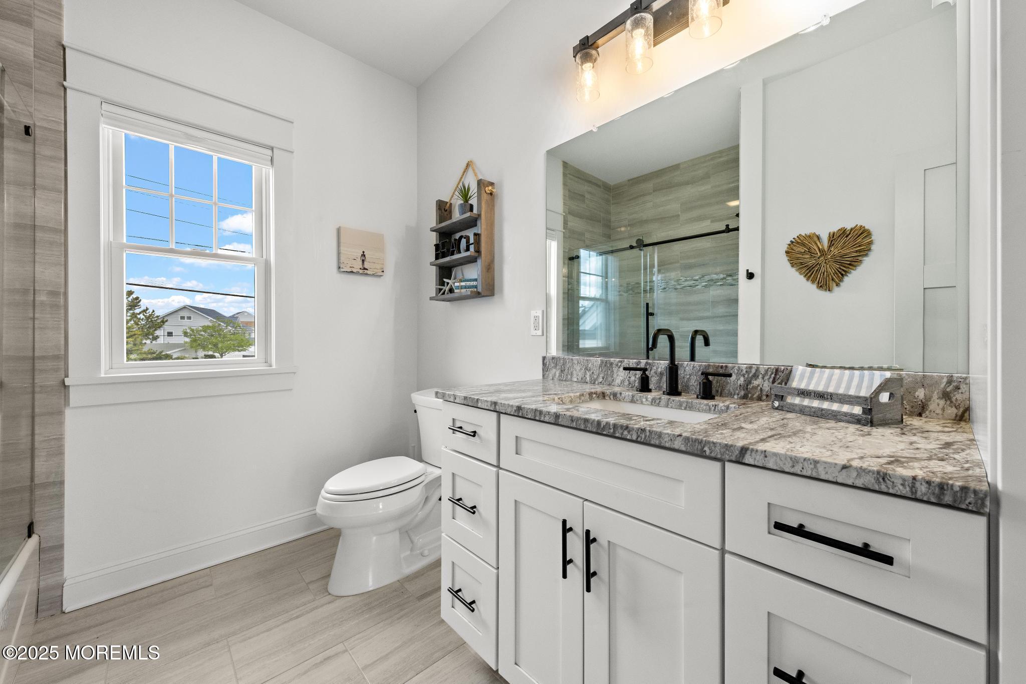 11 Barry Lane, Manahawkin, New Jersey image 18