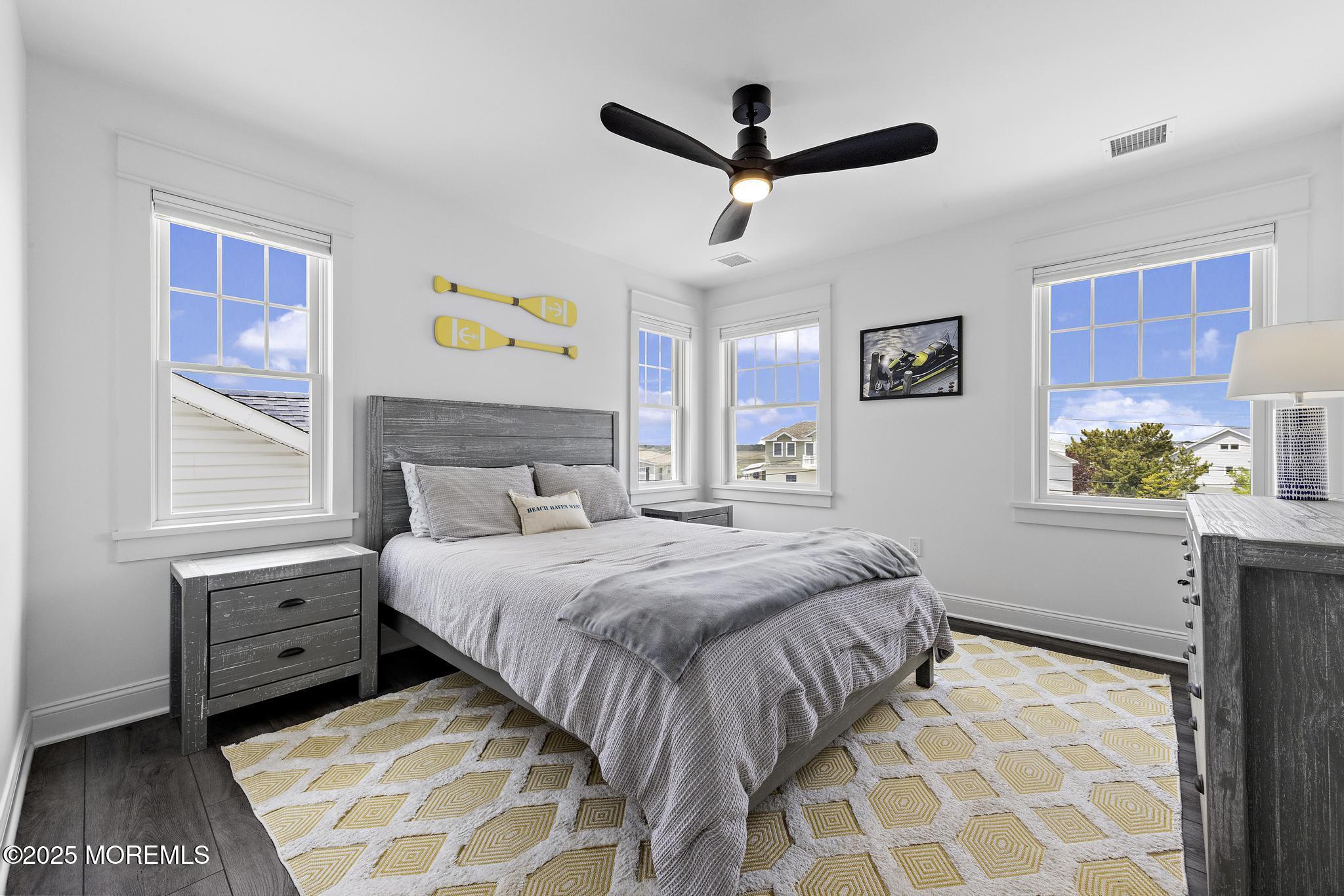 11 Barry Lane, Manahawkin, New Jersey image 25