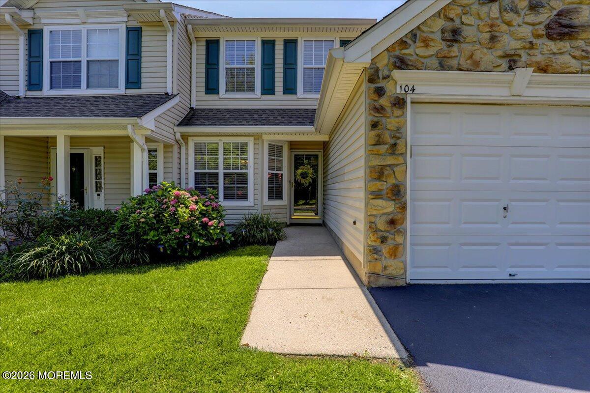 104 Gladiola Drive 104