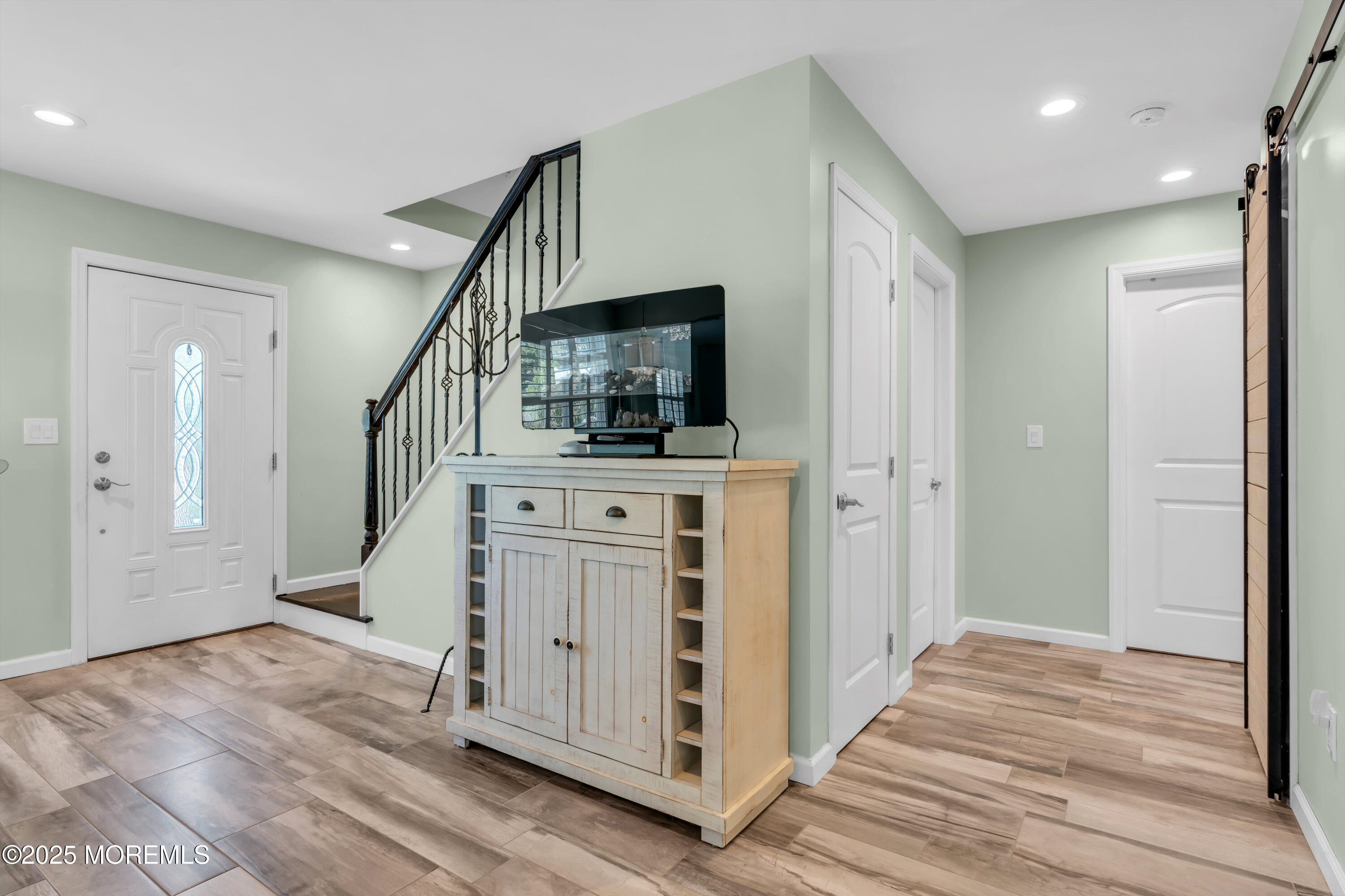 17 Hemlock Street