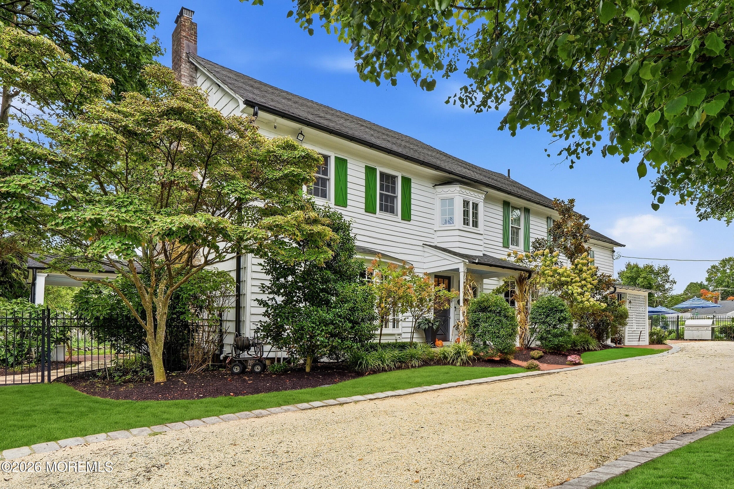 48 Hedge Drive