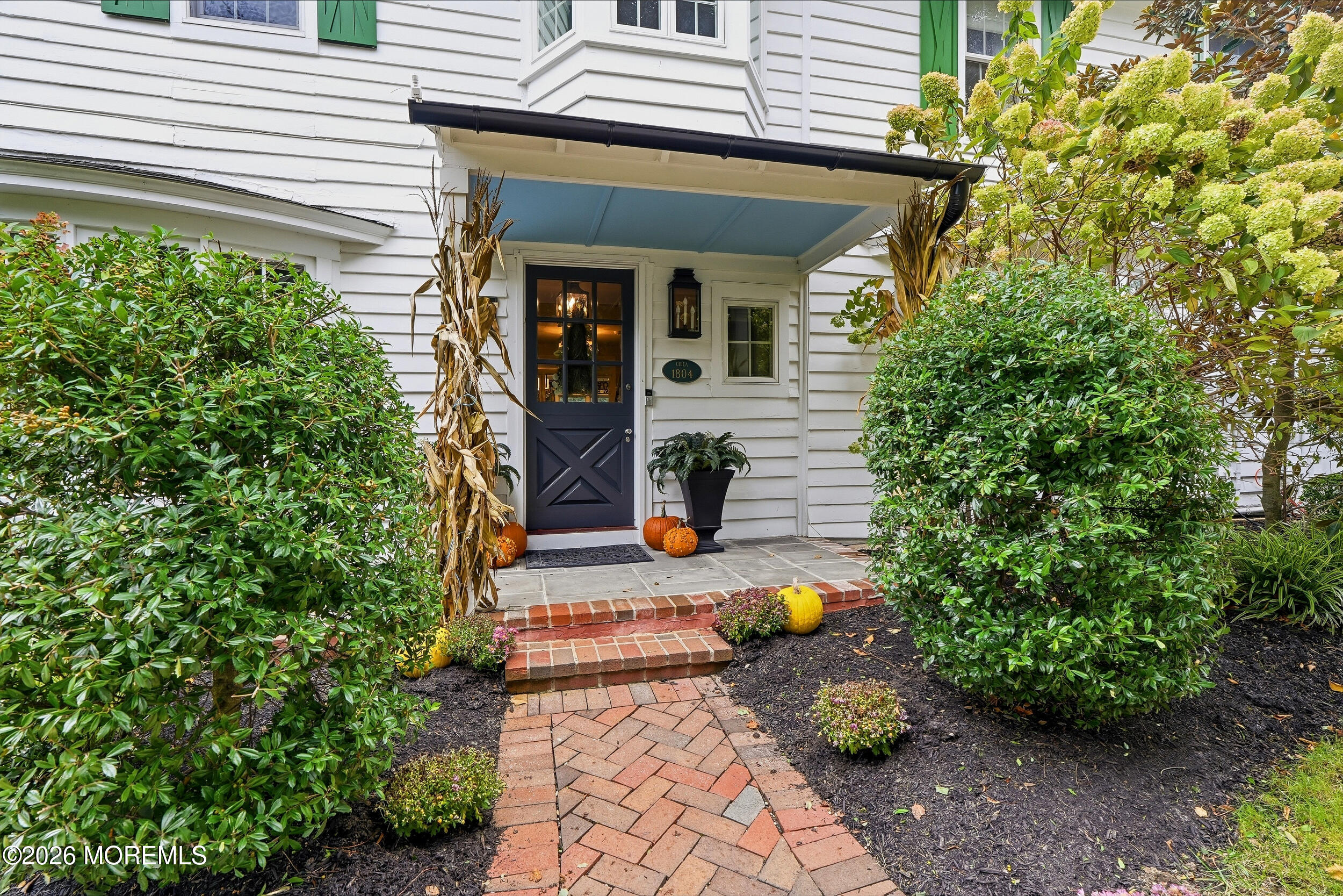 48 Hedge Drive