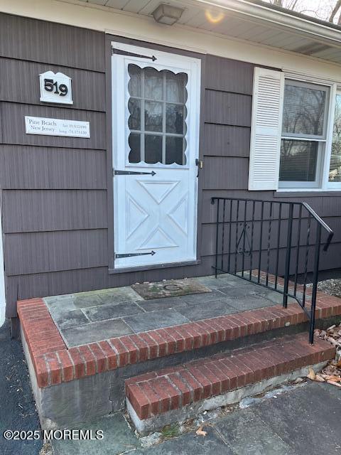 519 Monmouth Avenue, Pine Beach, New Jersey image 3