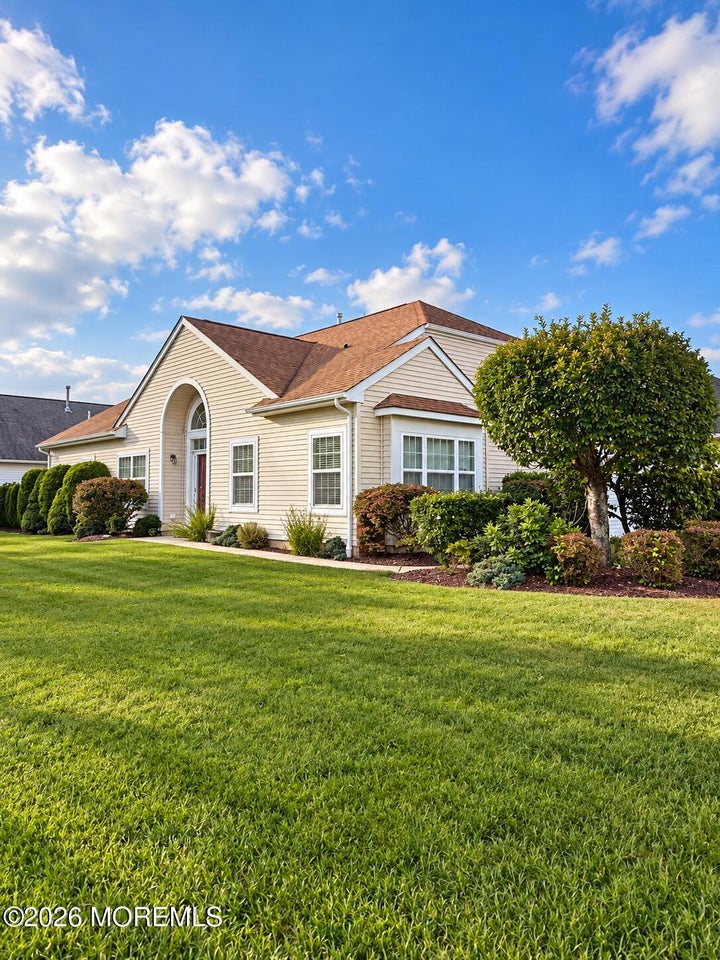 Photo 1 of 44 — 274 Valencia Drive, Monroe, NJ 08831
