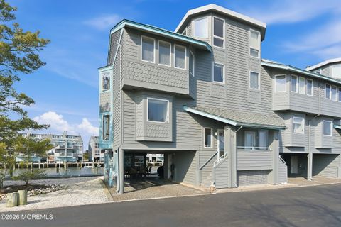 Photo of 37 Grand Bay Harbor Drive, Waretown, NJ 08758 (MLS # 22609911)