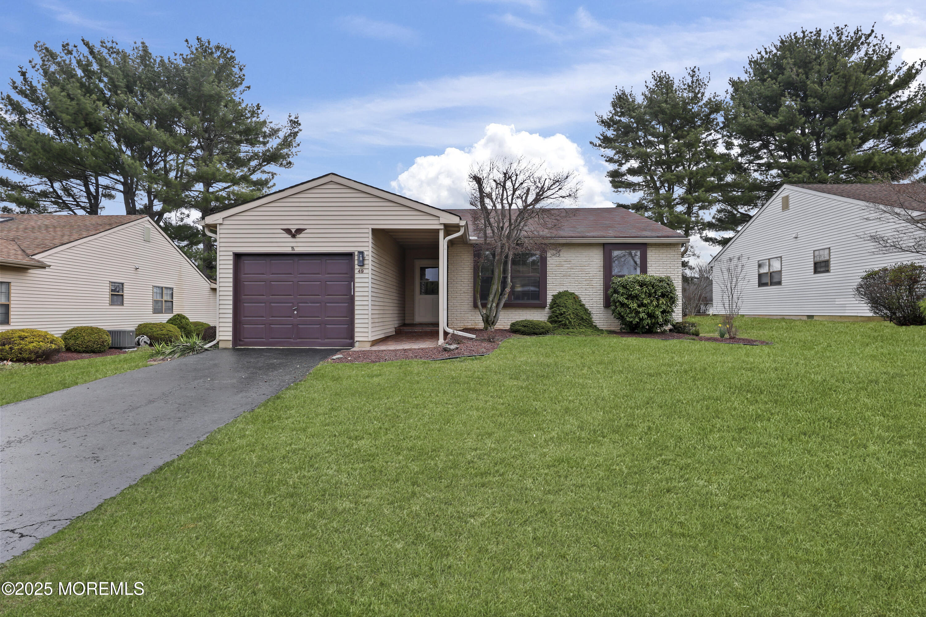 49 Lakeview Drive, Marlboro, New Jersey image 30