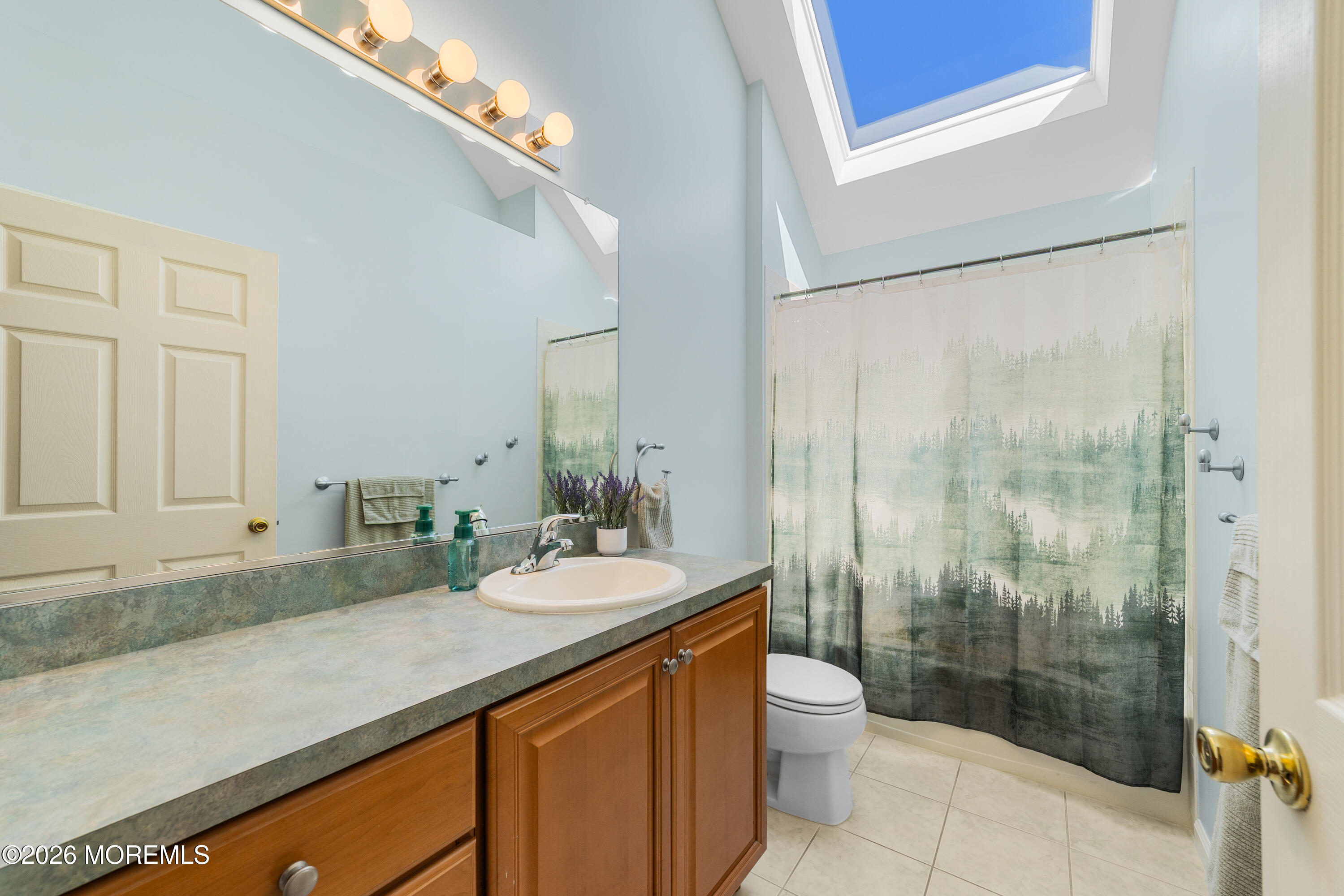 Monroe, New Jersey, 08831, United States, 5 Bedrooms Bedrooms, ,4 BathroomsBathrooms,Residential,Active,2052084
