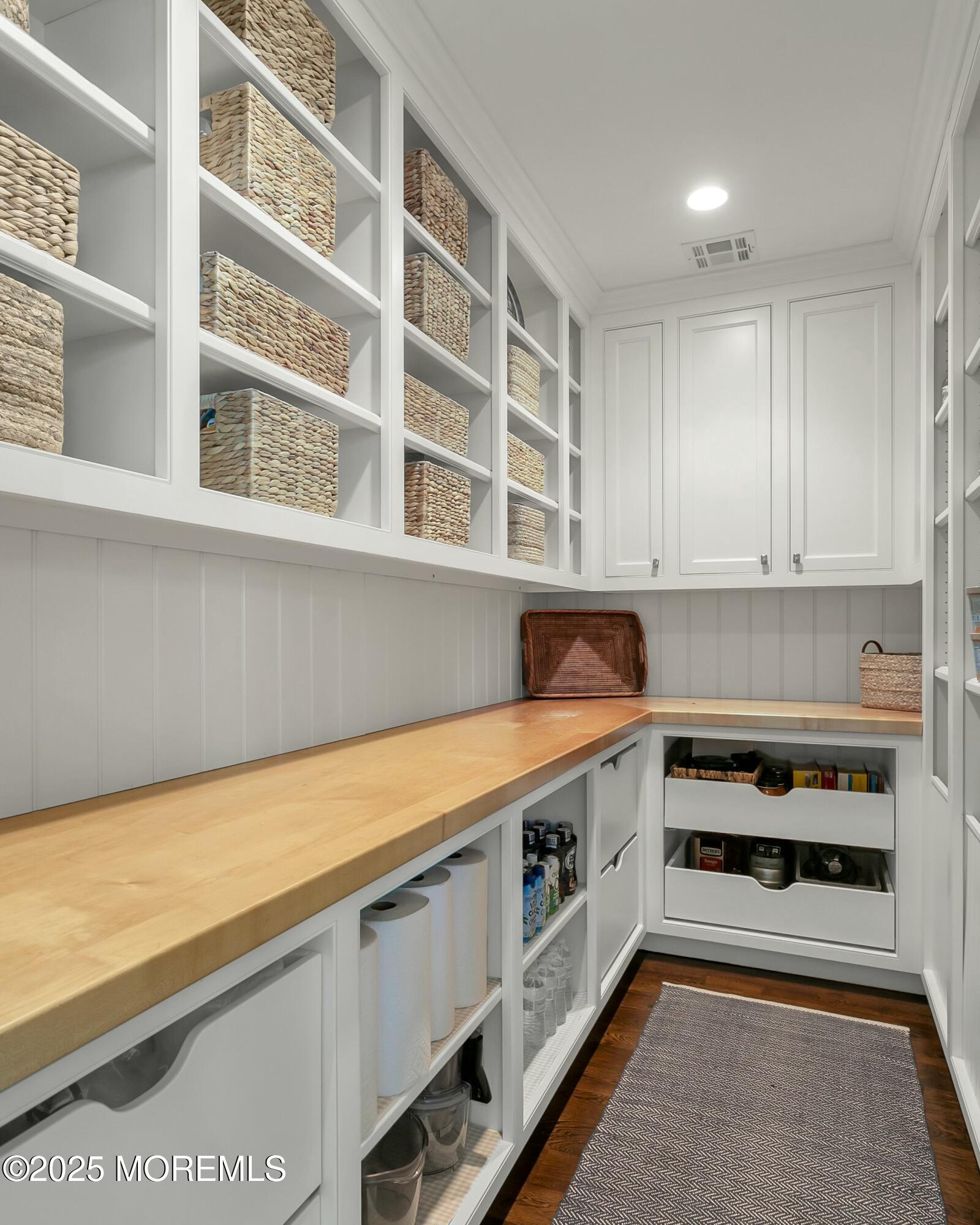 47 Bellevue Avenue, Rumson, New Jersey image 24