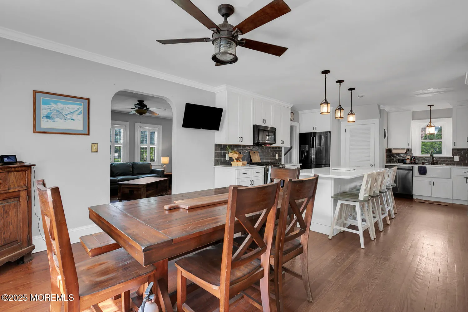 Little Silver, New Jersey 07739, United States, 3 Bedrooms Bedrooms, ,3 BathroomsBathrooms,Residential,Active,174775