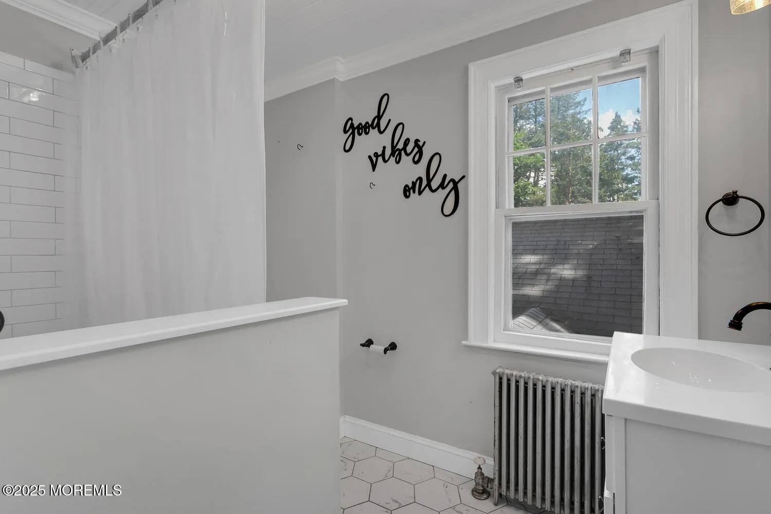 Little Silver, New Jersey 07739, United States, 3 Bedrooms Bedrooms, ,3 BathroomsBathrooms,Residential,Active,174775