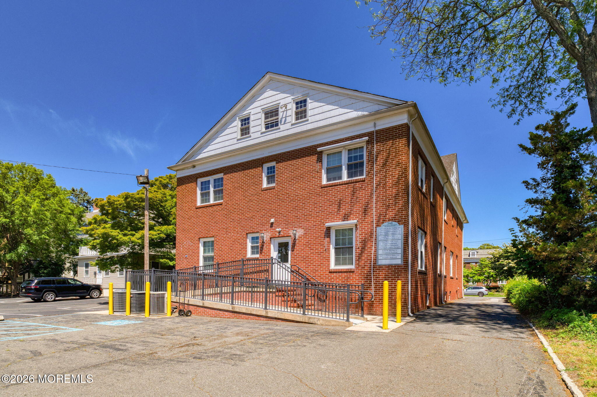 248 Broad Street