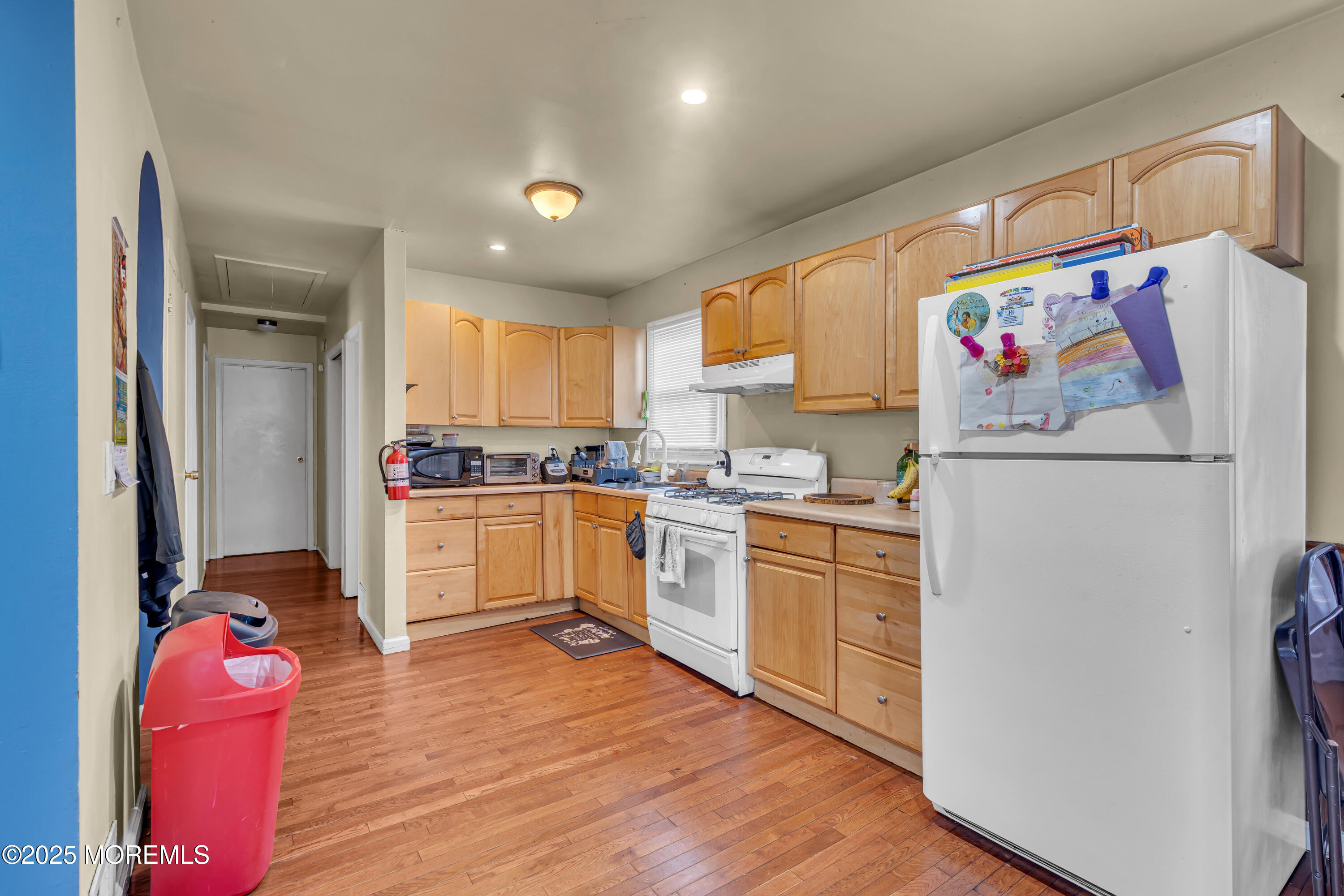 28 Lockwood Avenue, Freehold, New Jersey image 11