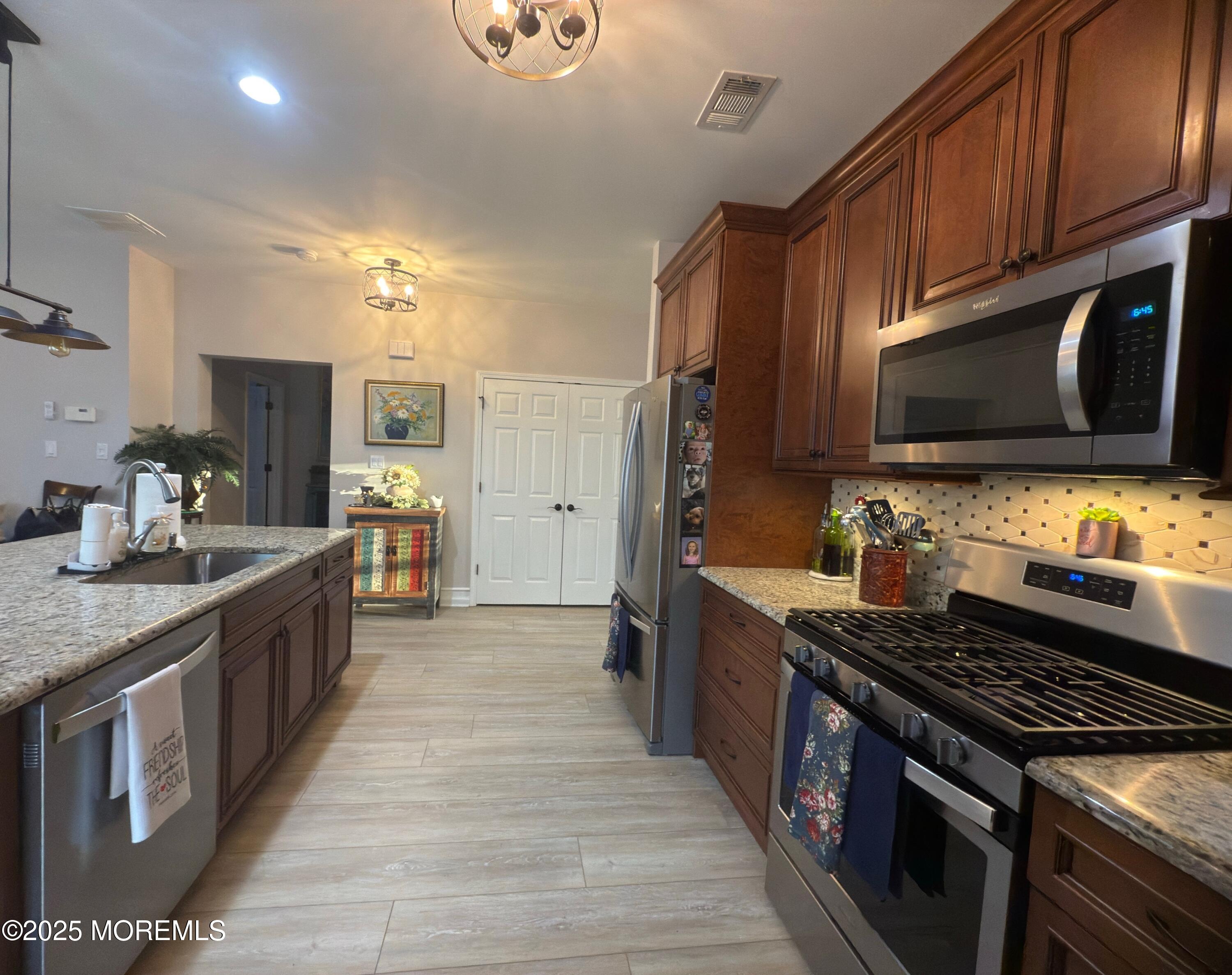 142 Mirage Boulevard, Barnegat, New Jersey image 22