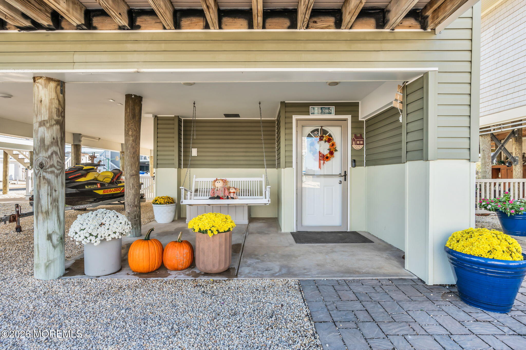 3282 Dawn Lane