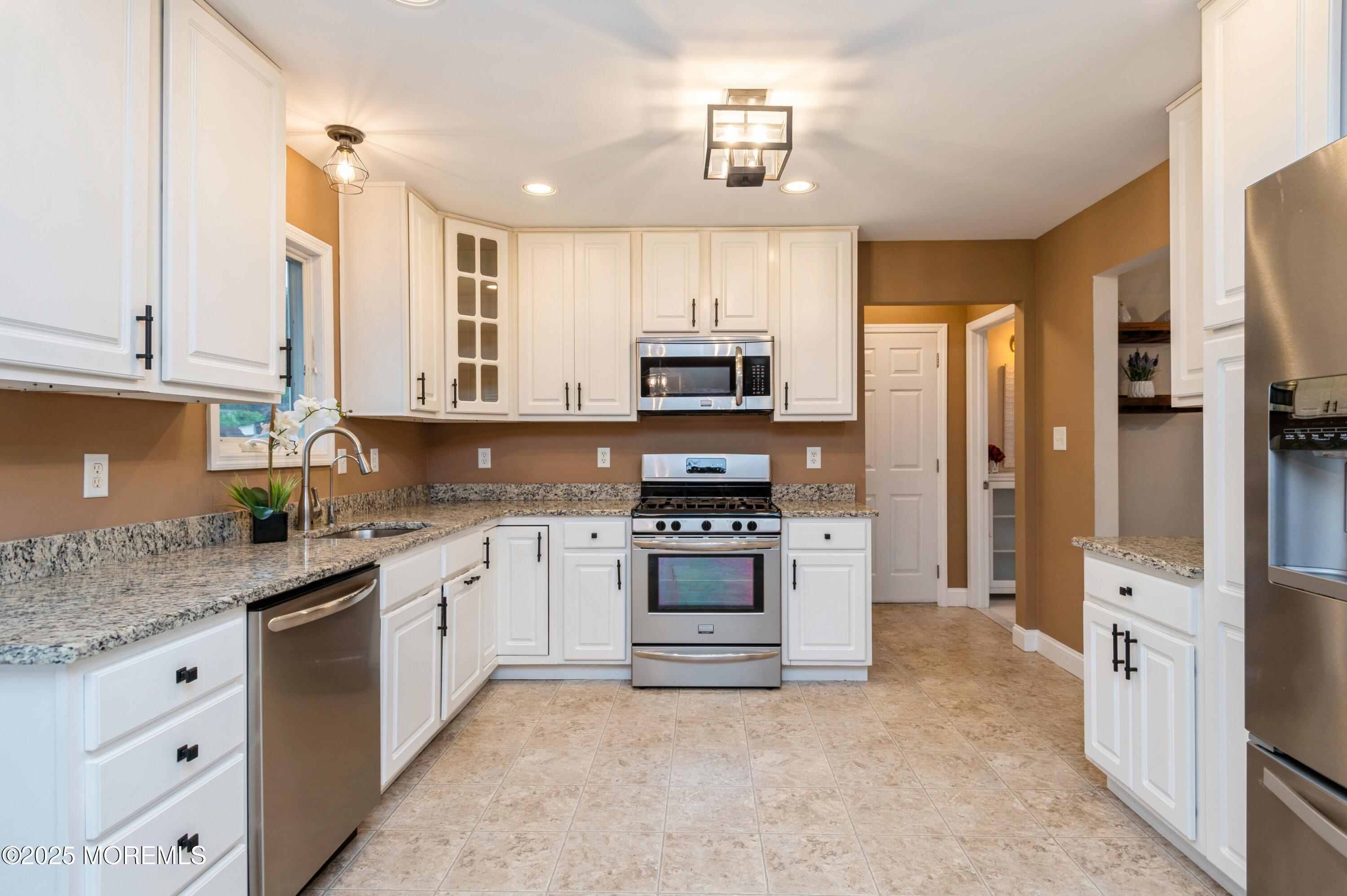 476 Birch Bark Drive, Brick, New Jersey image 11