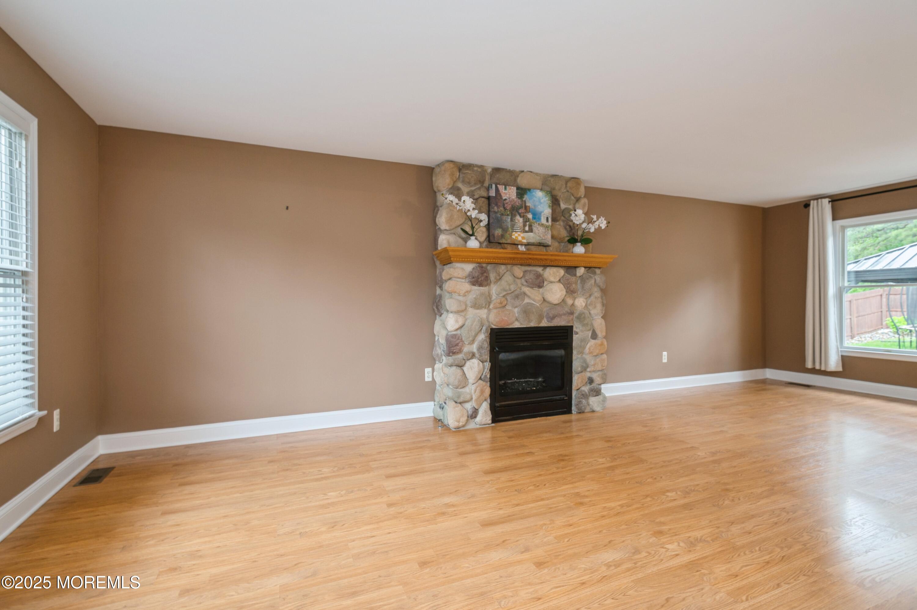 476 Birch Bark Drive, Brick, New Jersey image 9