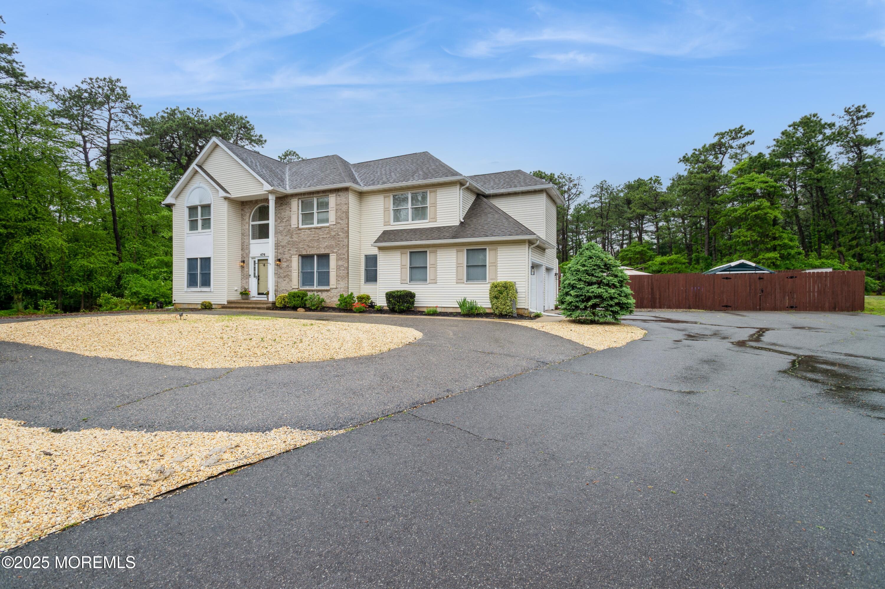 476 Birch Bark Drive, Brick, New Jersey image 1