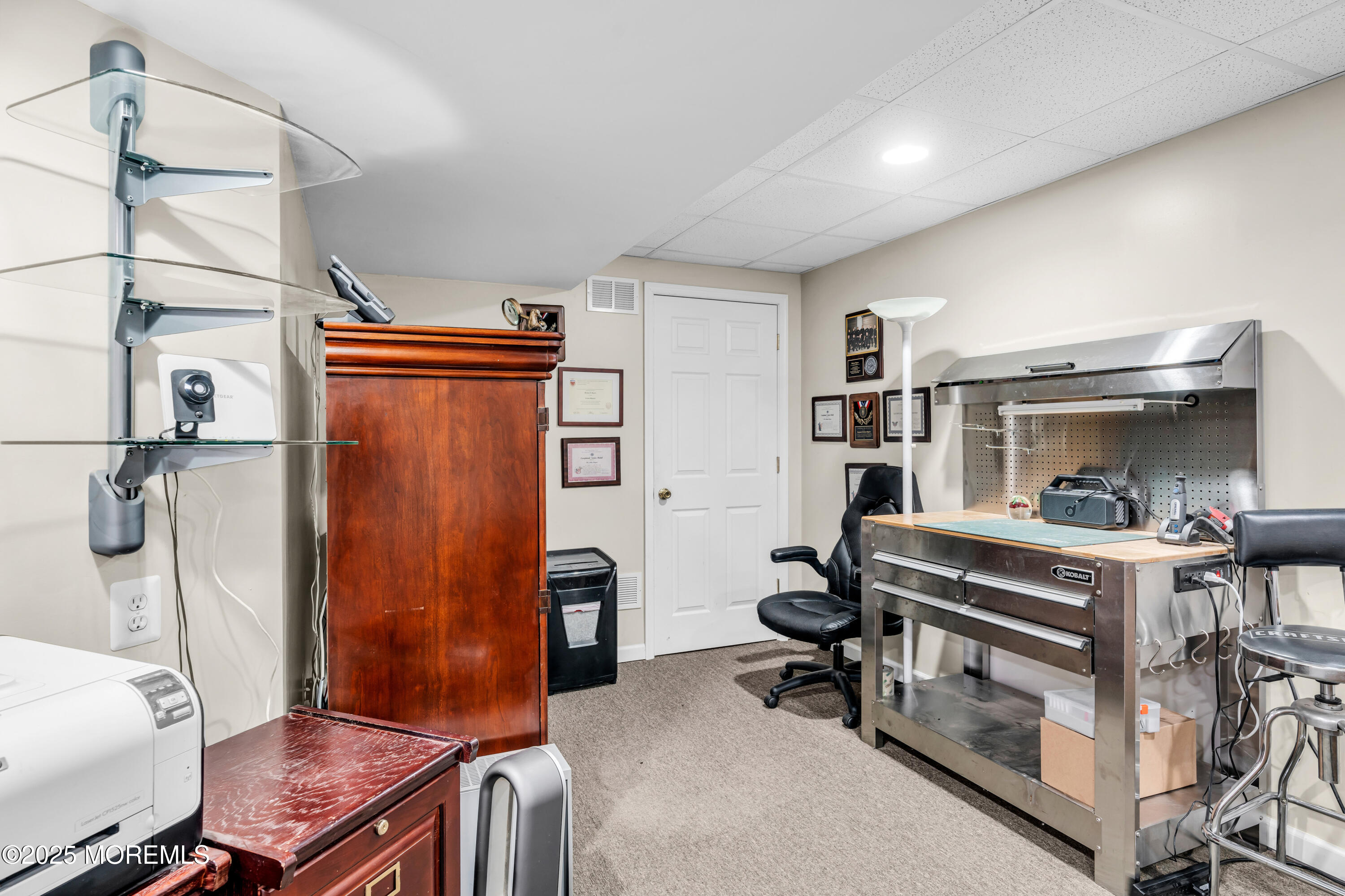 16 Higgins Court, Howell, New Jersey image 27