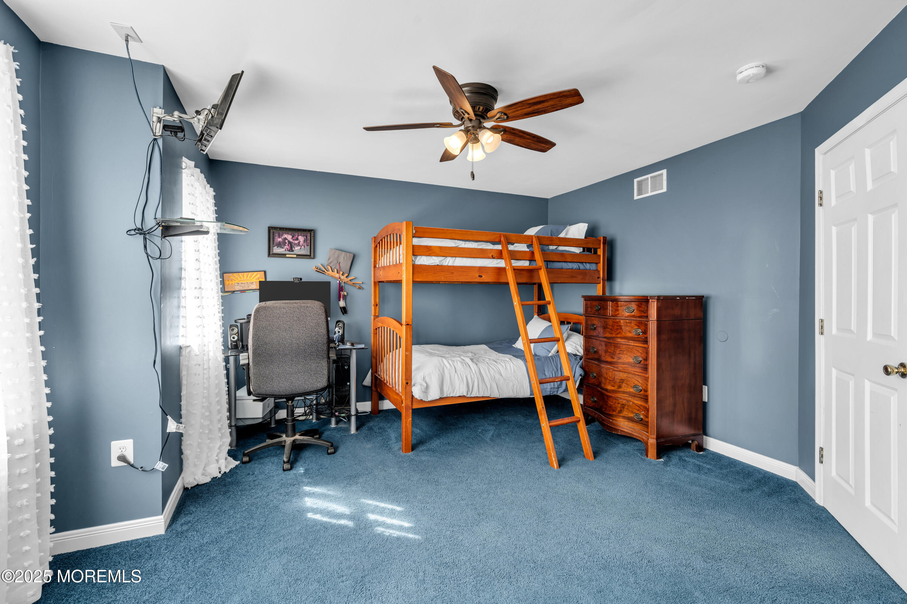 16 Higgins Court, Howell, New Jersey image 18