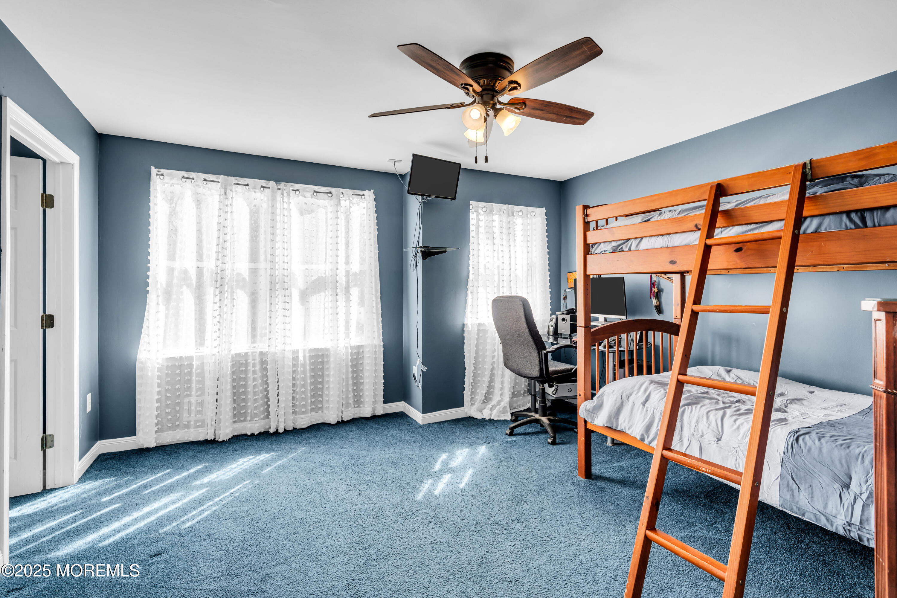 16 Higgins Court, Howell, New Jersey image 19