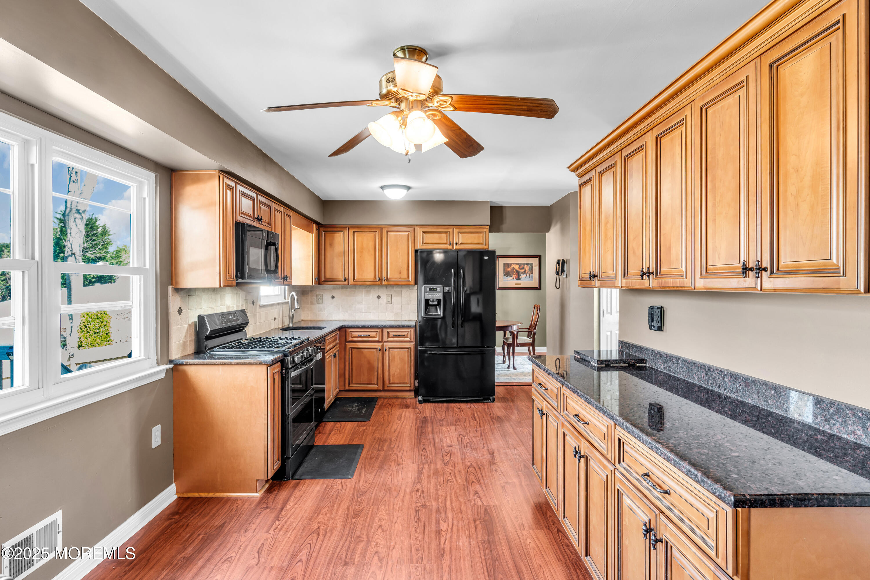 16 Higgins Court, Howell, New Jersey image 11