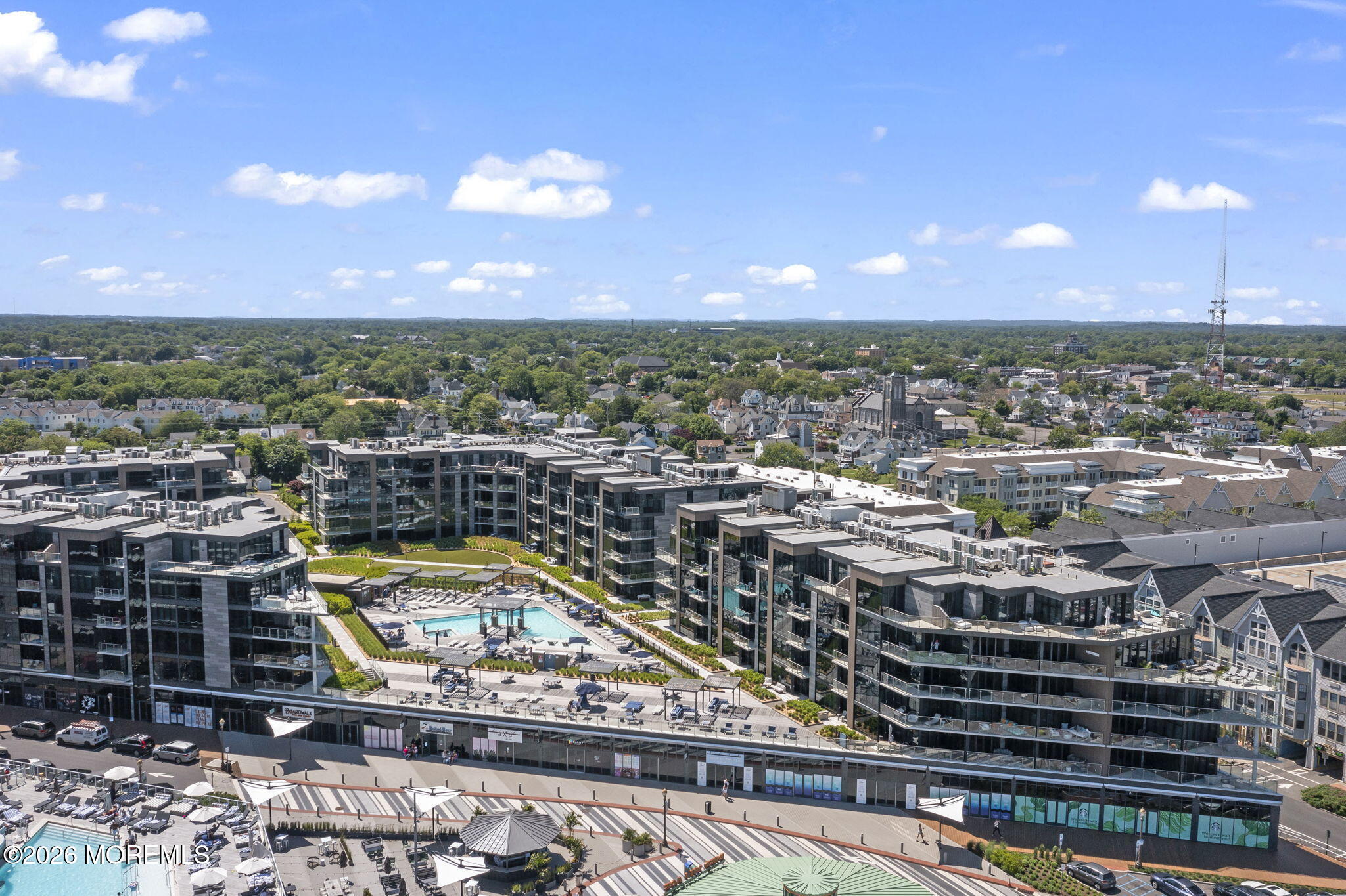 15 Morris Avenue 119