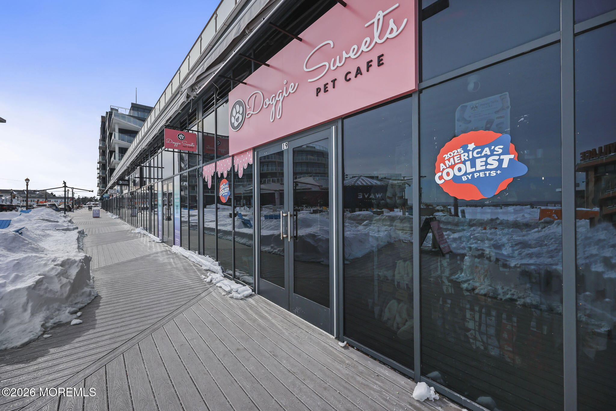 15 Morris Avenue 119