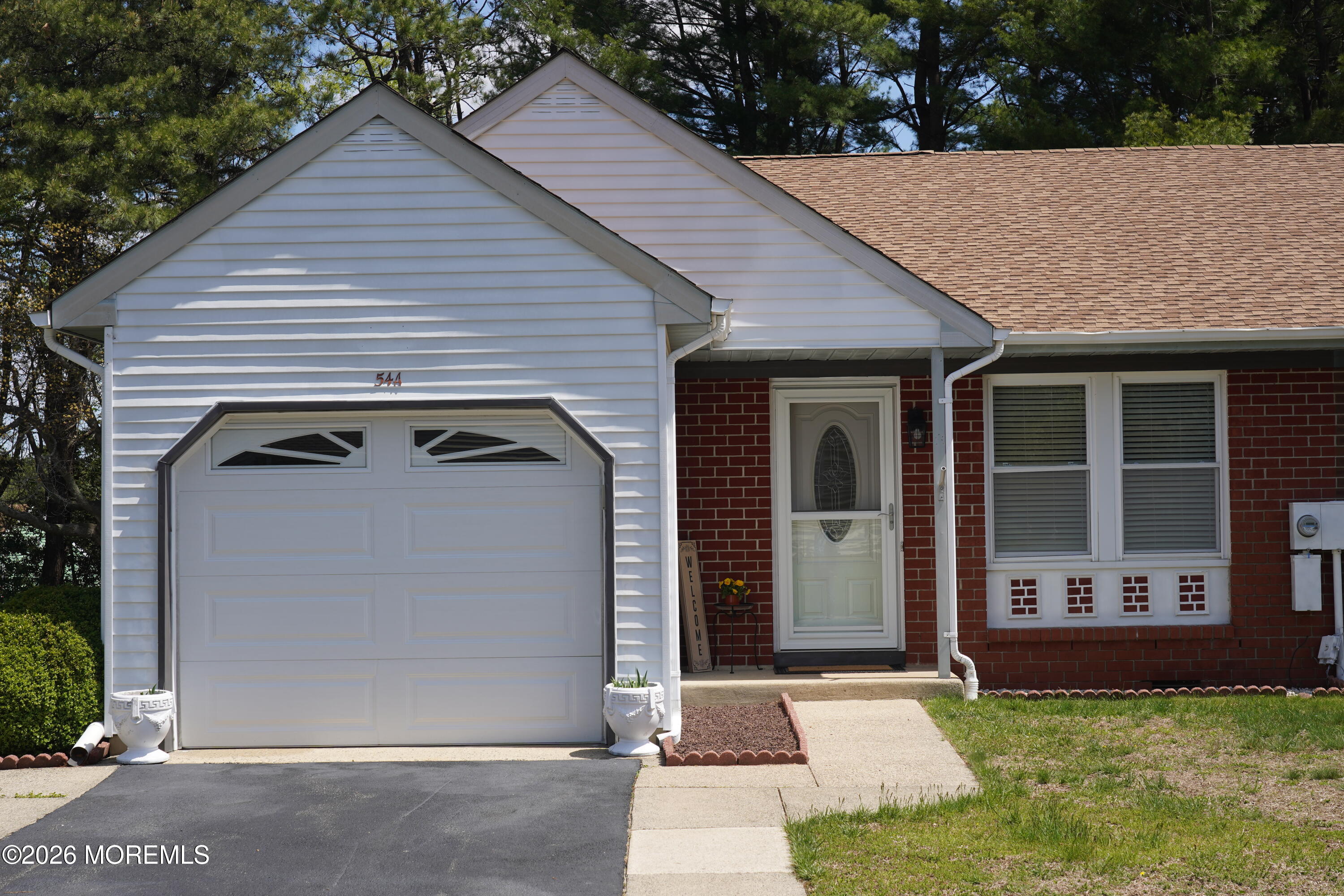 54A Easton Drive 61