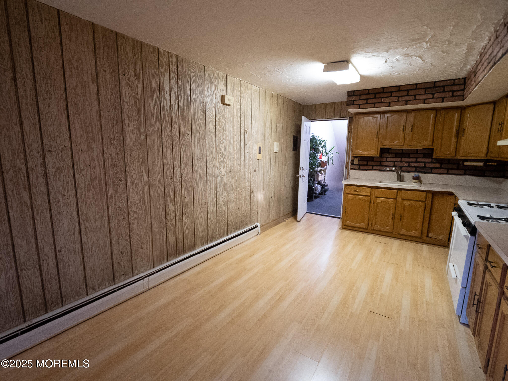 62 Hancock Avenue, Jersey City, New Jersey image 18