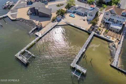 Homes For Sale - 405 Sunset Drive<br/> Berkeley, NJ 08721