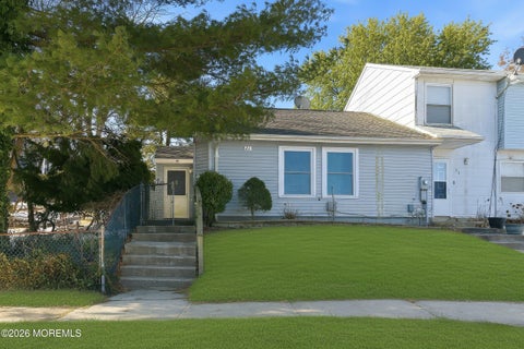 Condo For Rent - 21 Potomac Court<br/> Barnegat, NJ 08005