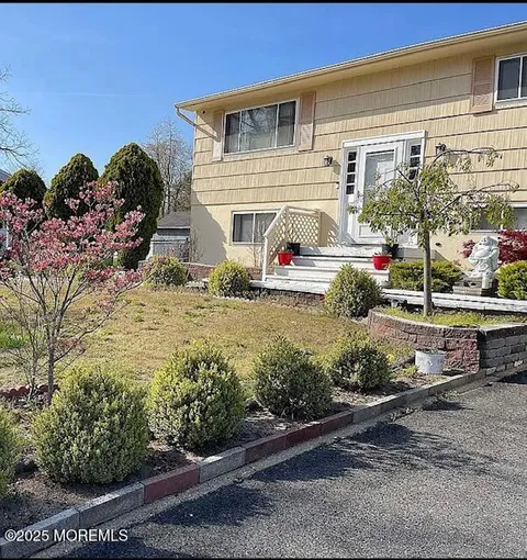 42 Goldweber Avenue, Jackson, NJ 08527 - MLS#: 22509546