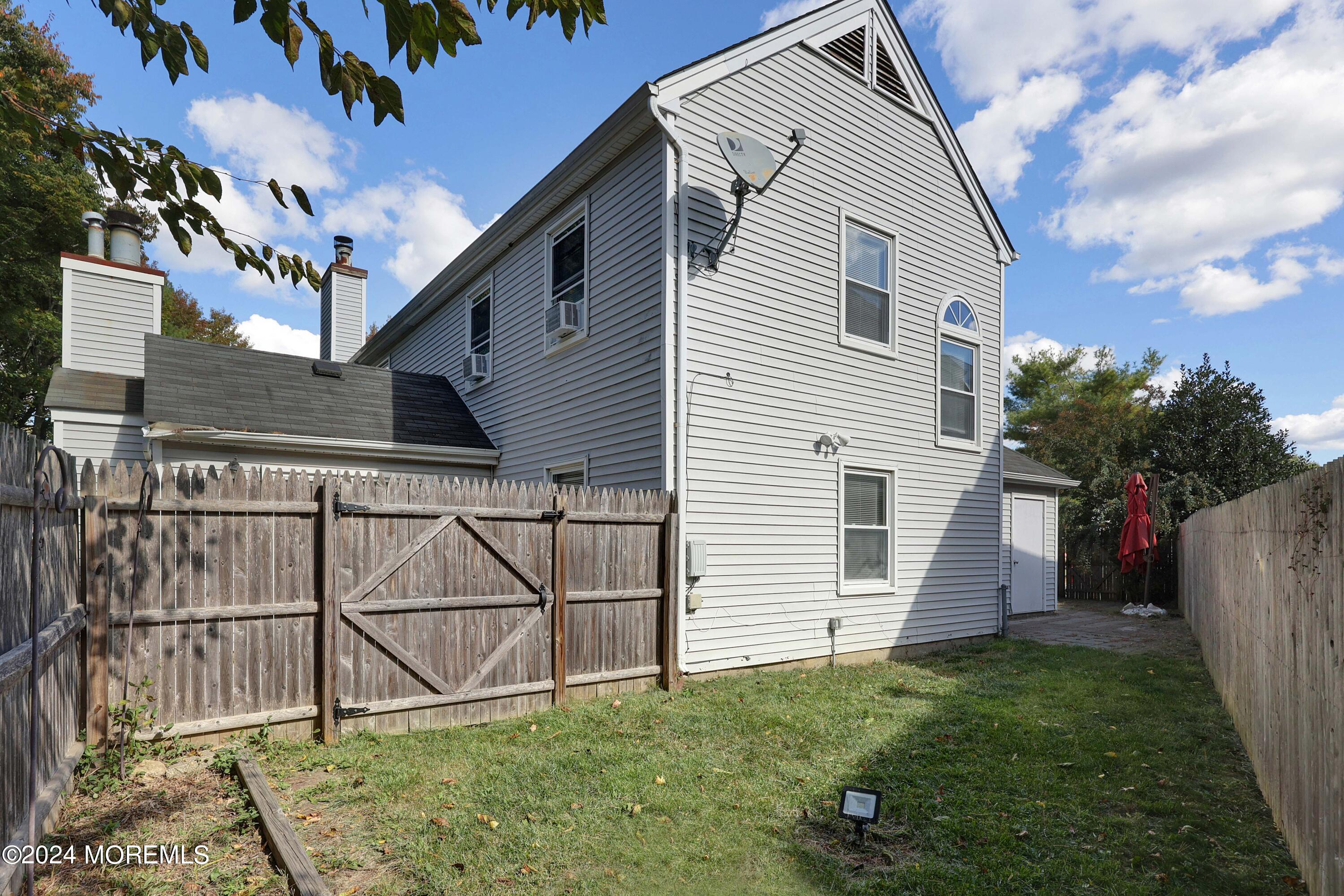 11 Poe Court, Freehold, New Jersey image 6