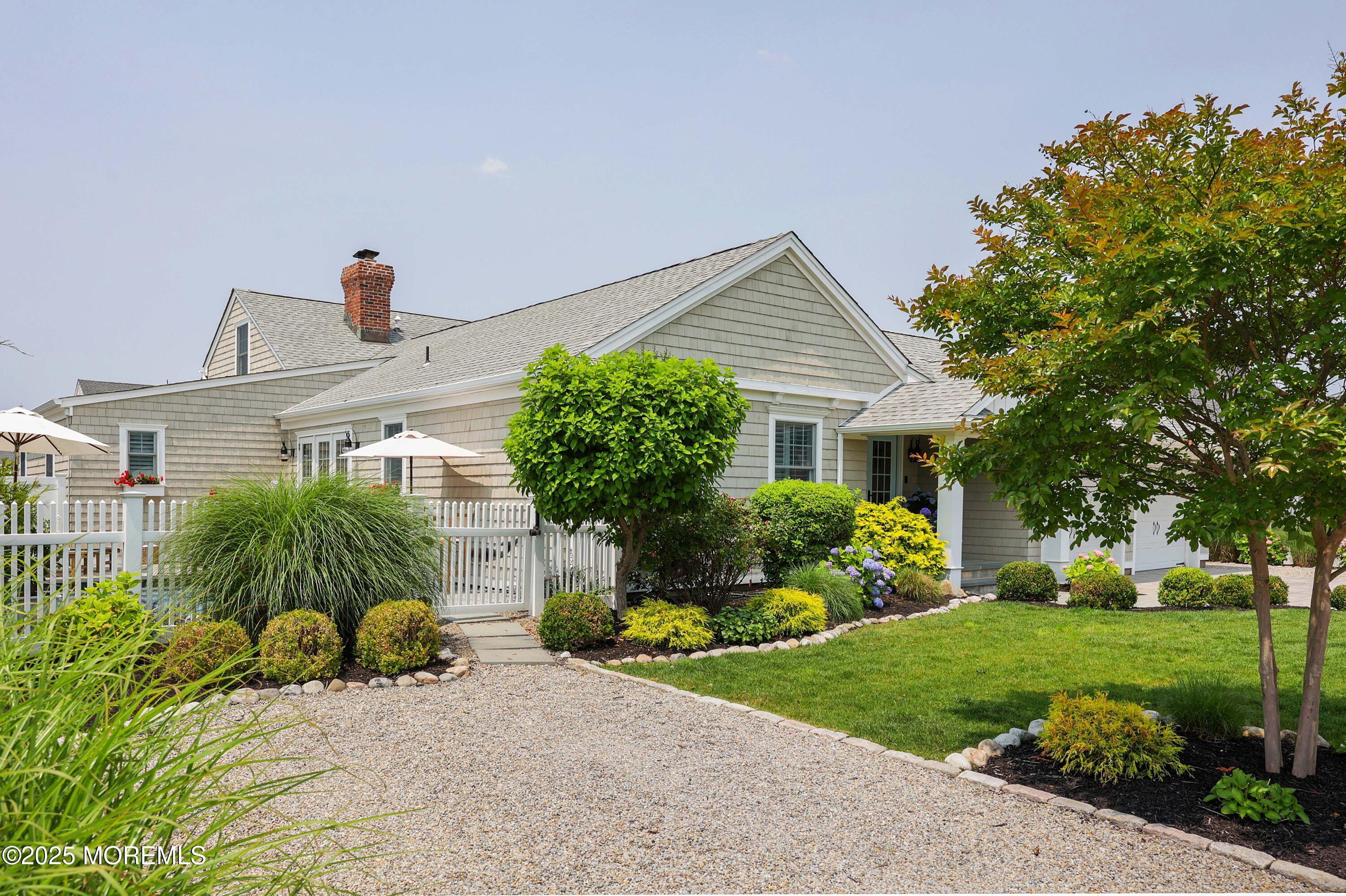 207 Helm Road
