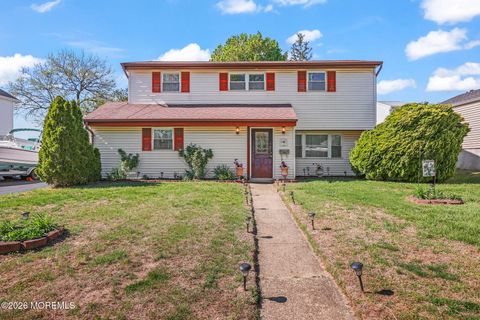 Homes For Sale - 2 Beaver Street<br/> Monmouth County, Hazlet, NJ 07730