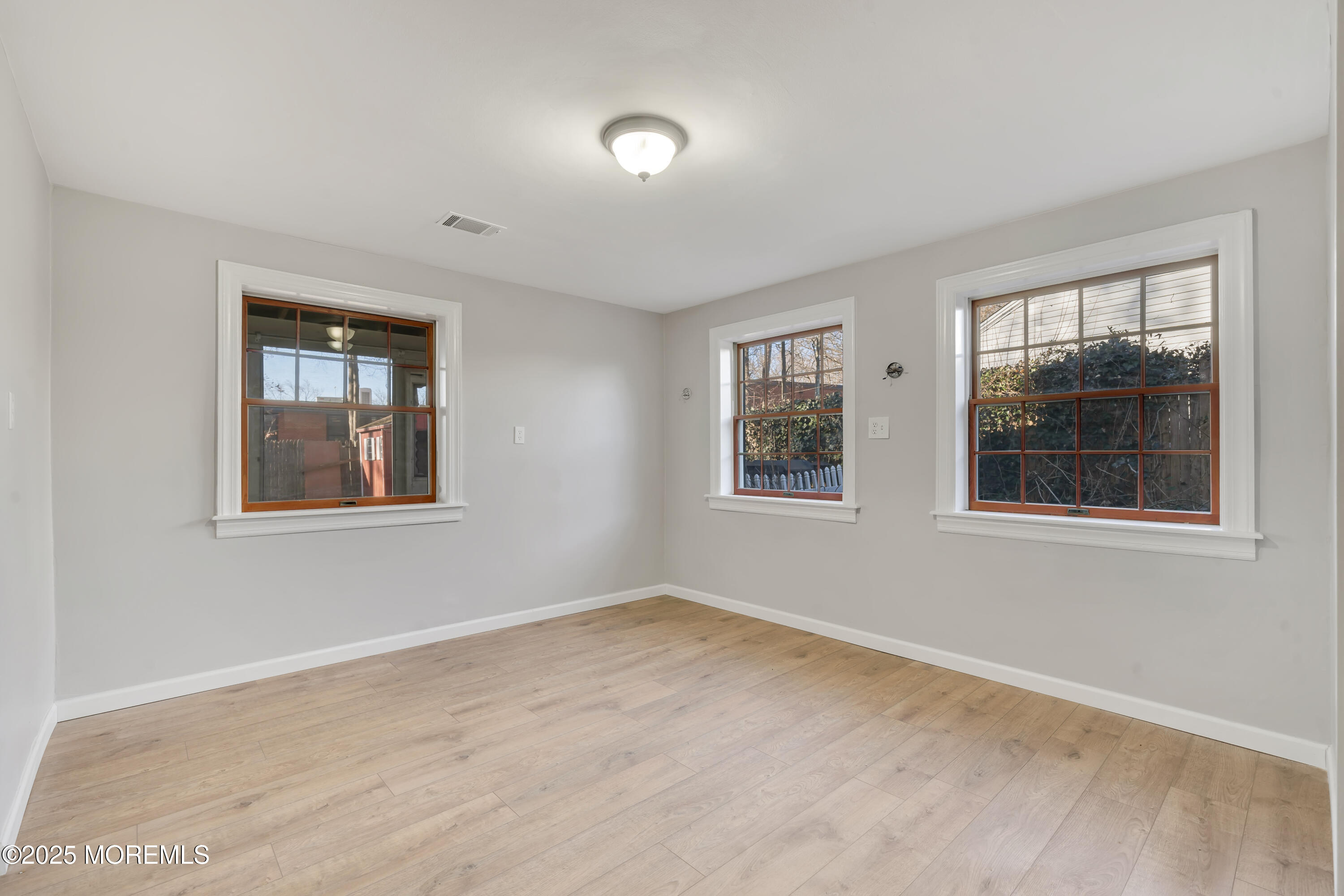 26 Nevada Drive, Hazlet, New Jersey image 13