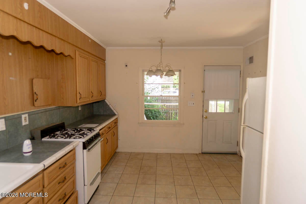 3 Coluco Place