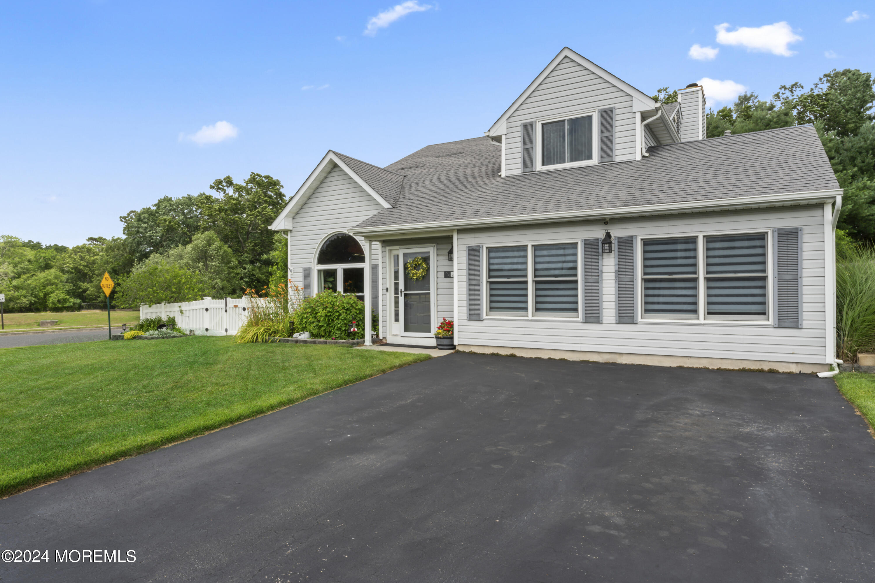 26 Capitol Reef Road, Howell, New Jersey image 35