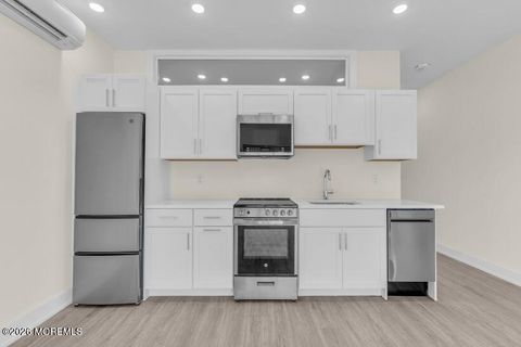 Apartment For Rent - 19 Carr Avenue #306<br/> Keansburg, NJ 07734