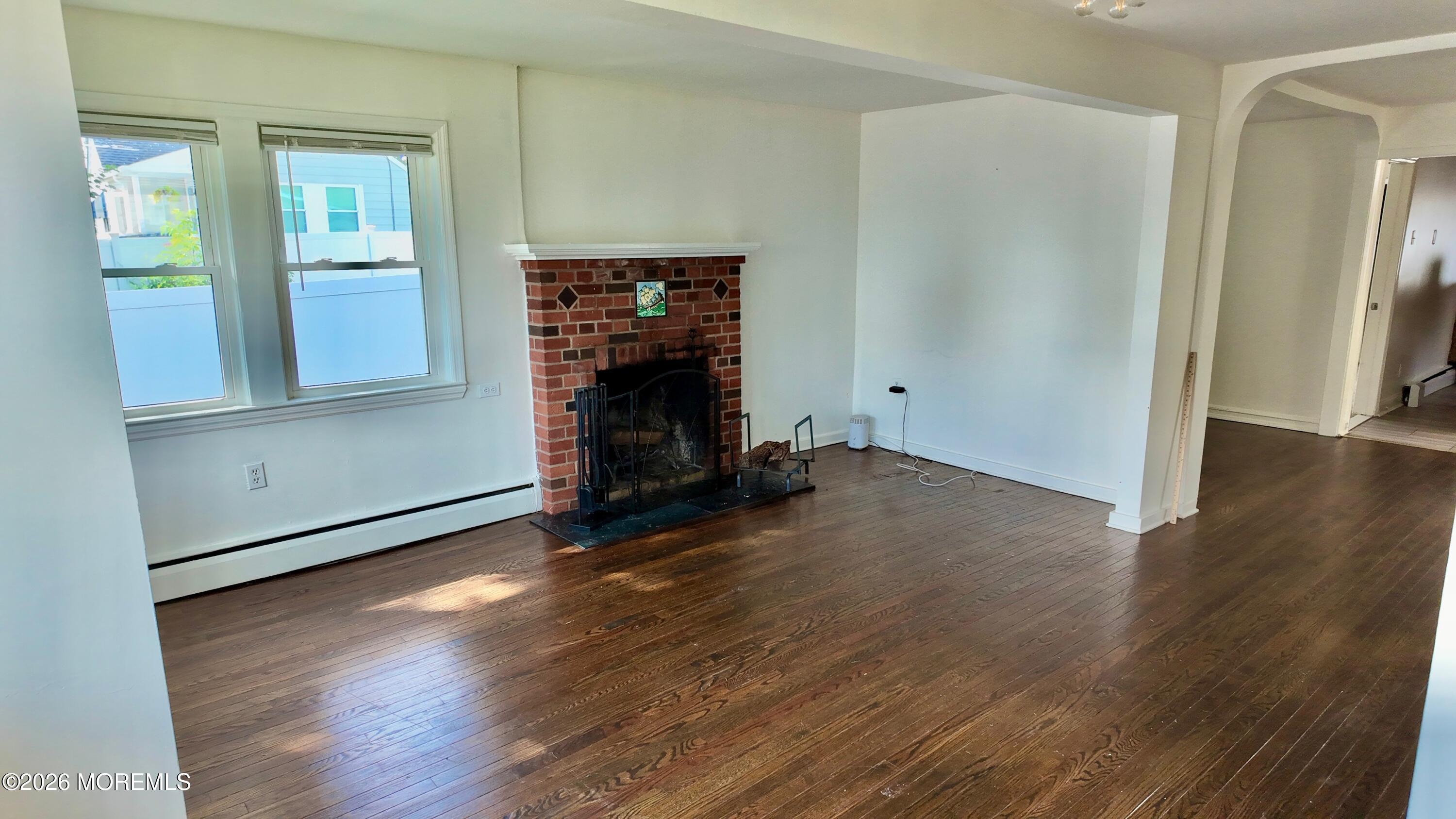 1142 Woodmere Drive