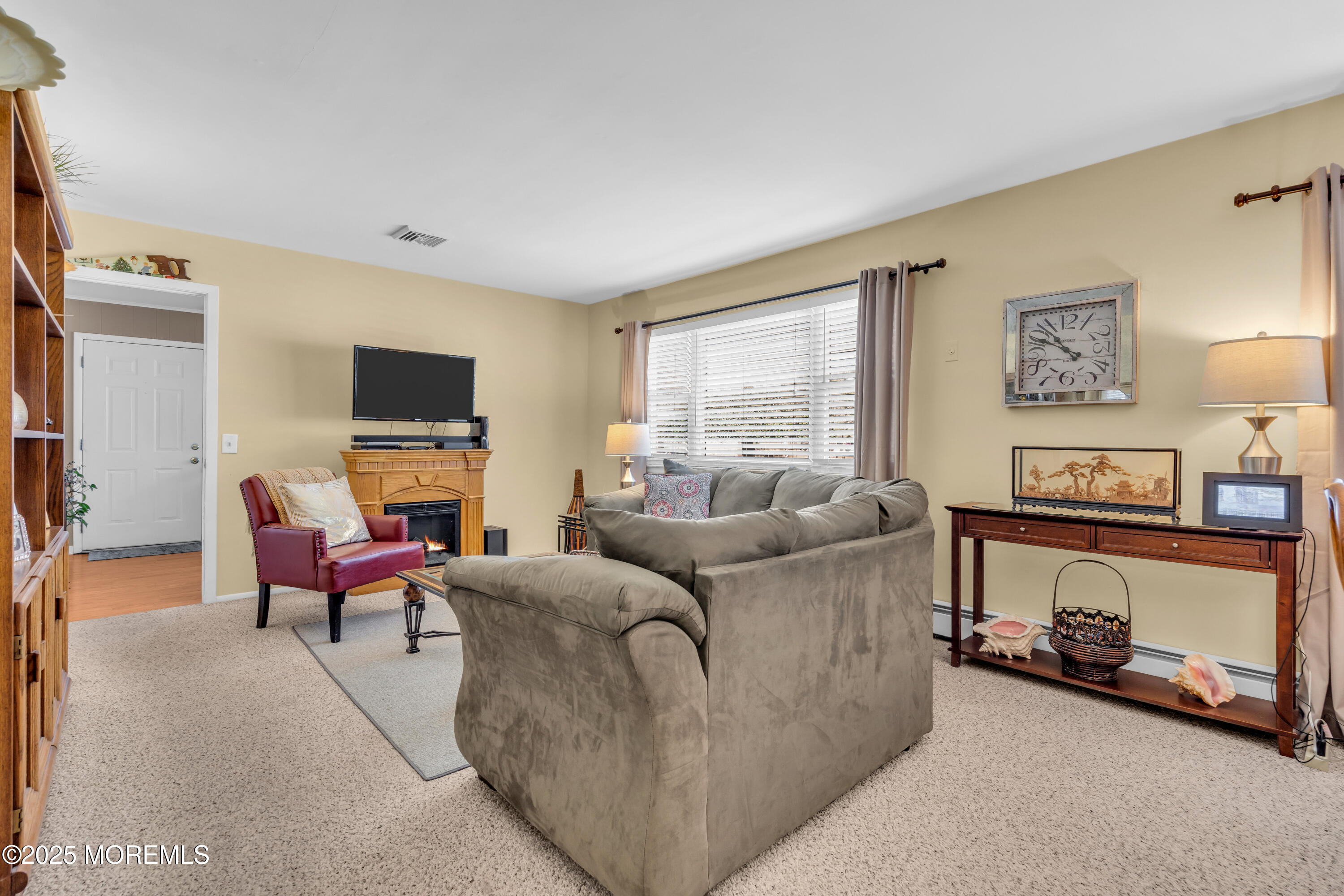 7 Aztec Court, Toms River, New Jersey image 12