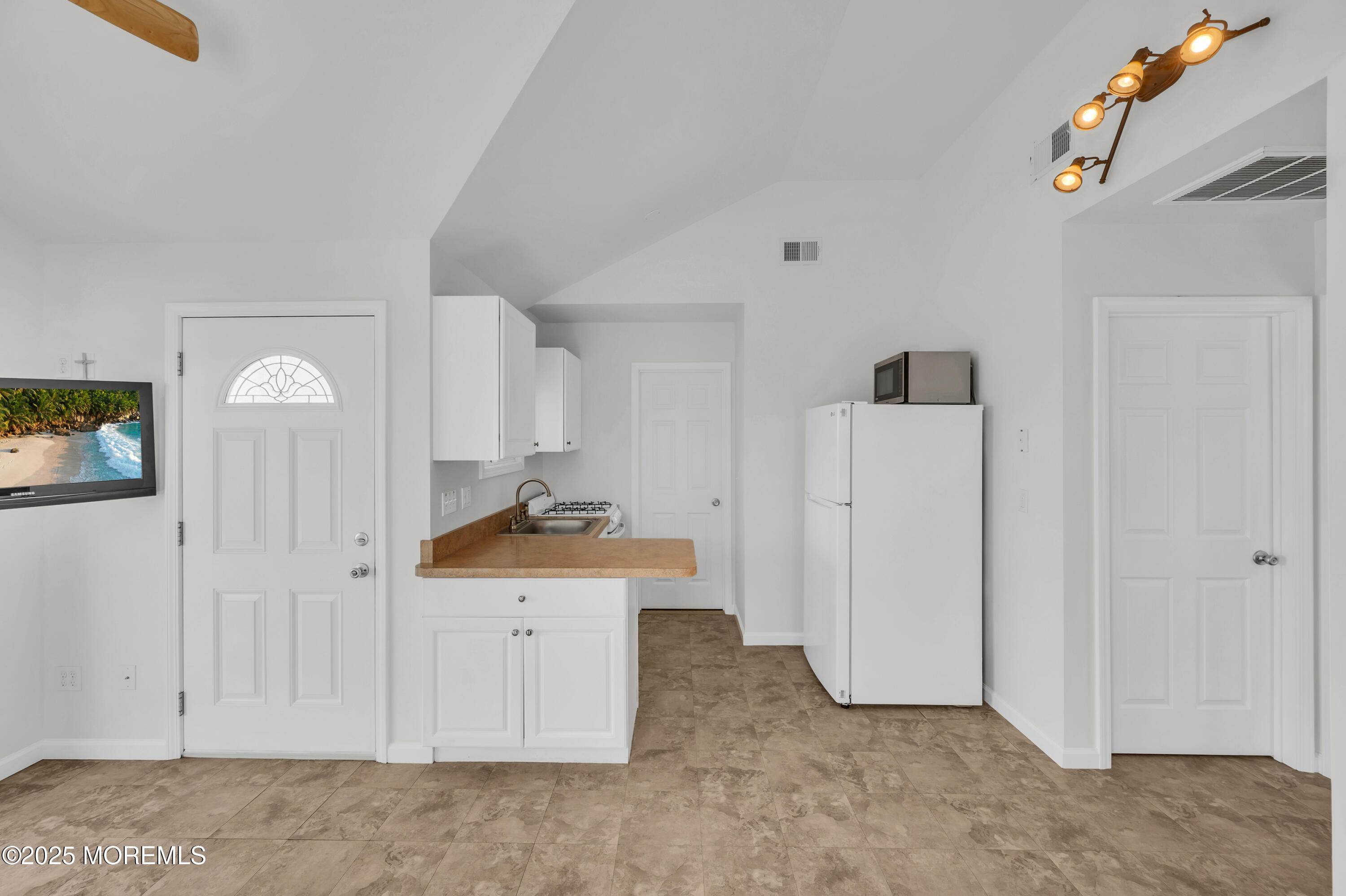 433 Bayside Terrace #1, Seaside Heights, New Jersey image 19