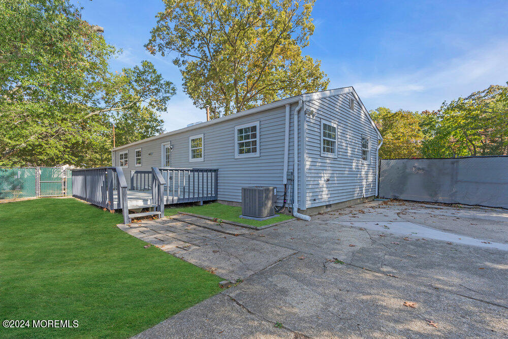 116 Stern Street, Bayville, New Jersey image 25