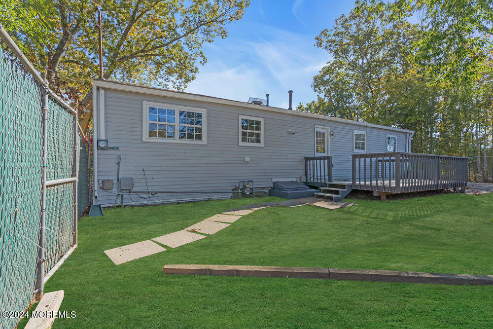 116 Stern Street, Bayville, New Jersey image 33