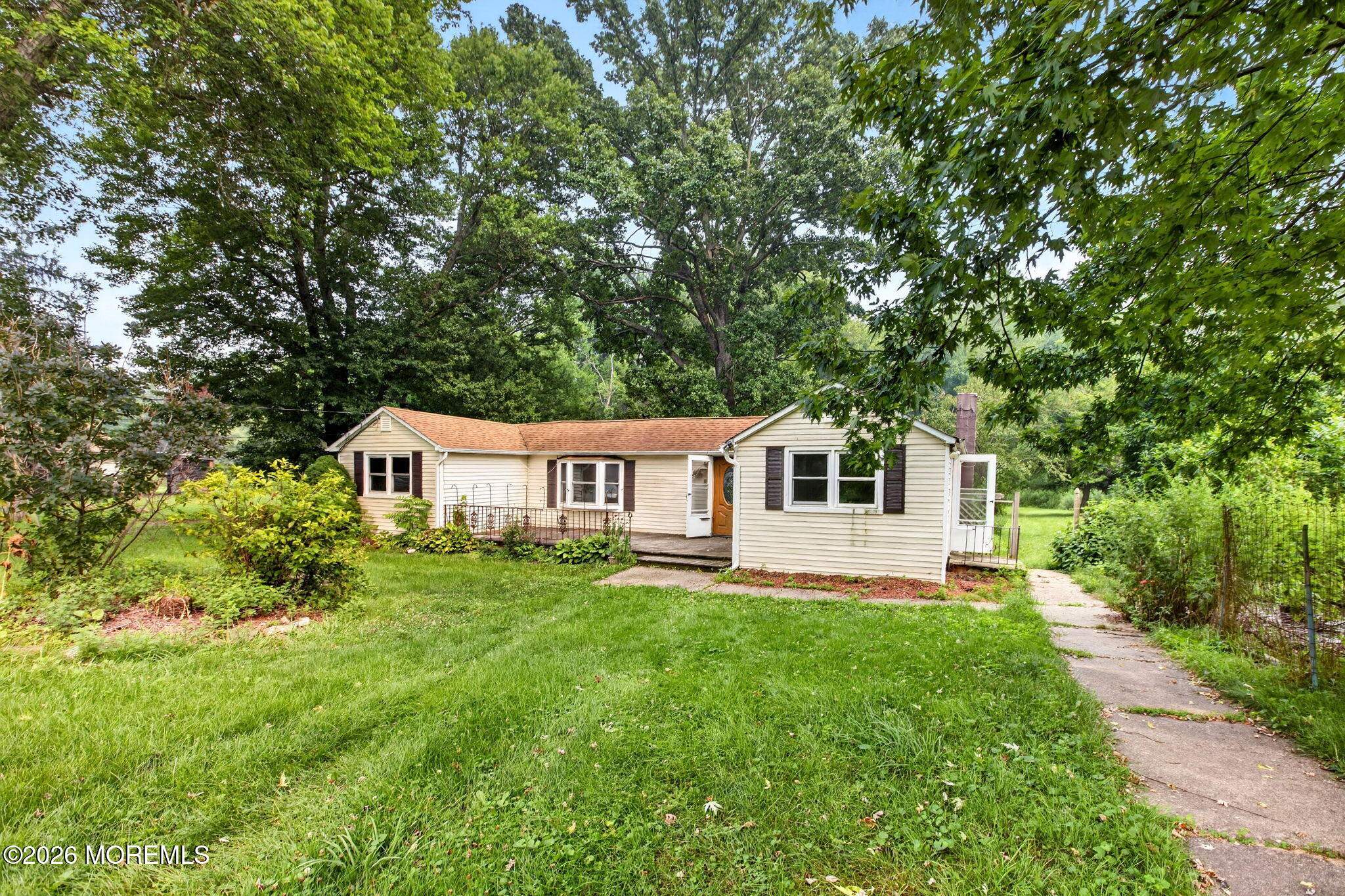 18 Dogwood Road
