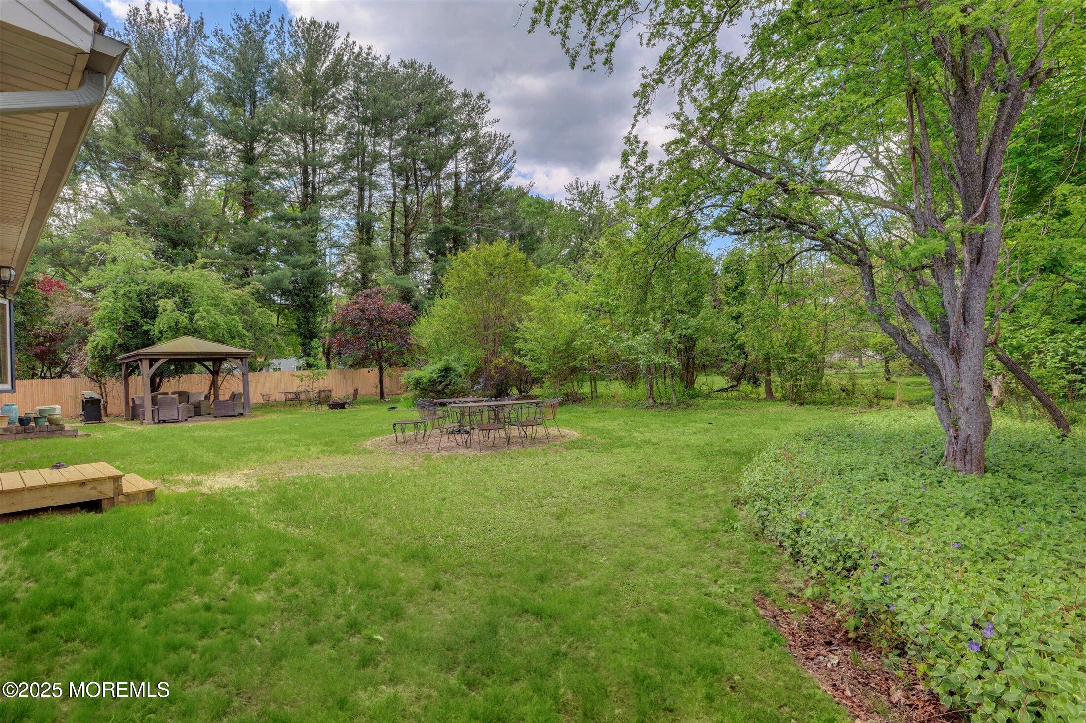 12 Prince William Road, Morganville, New Jersey image 35