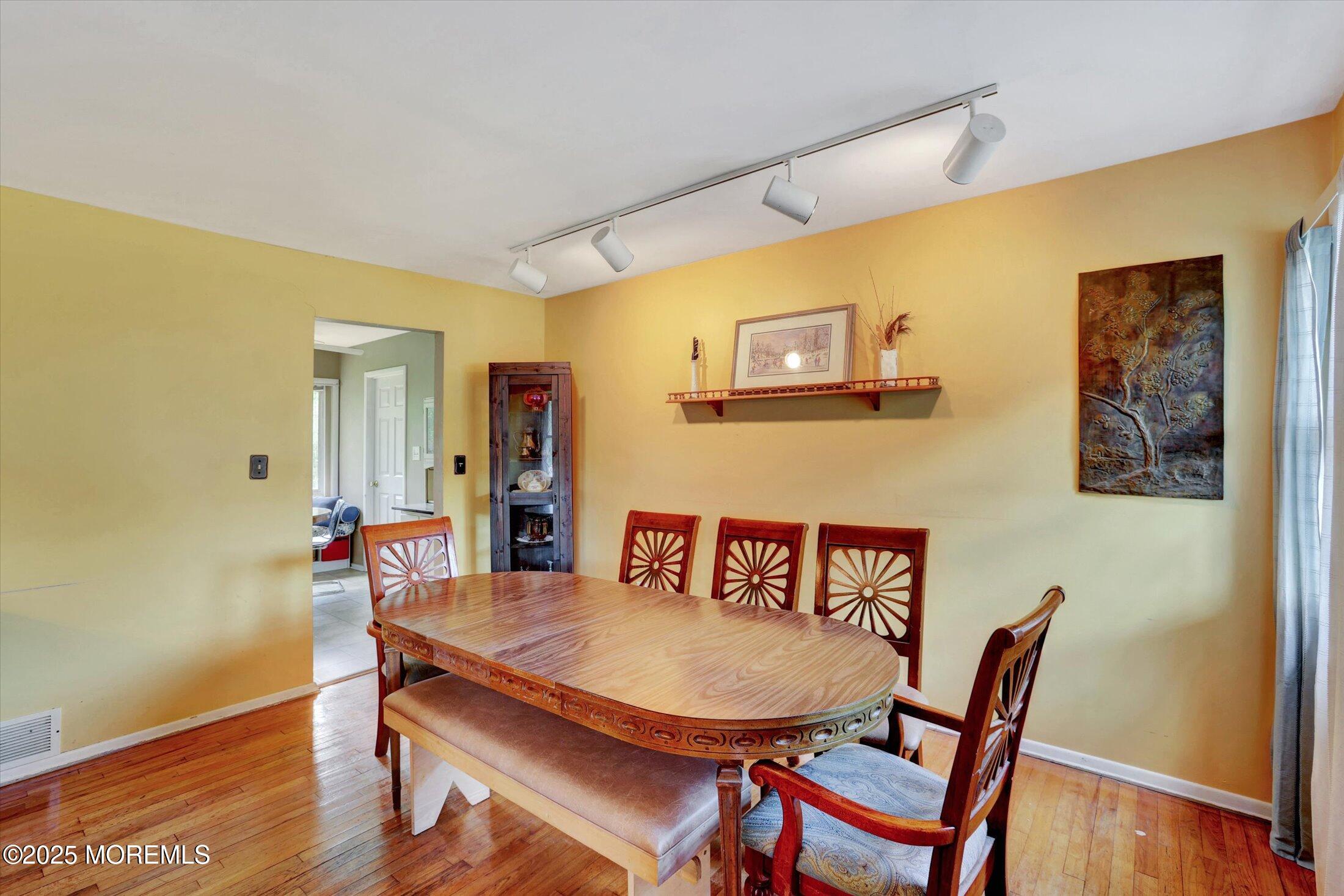 12 Prince William Road, Morganville, New Jersey image 8